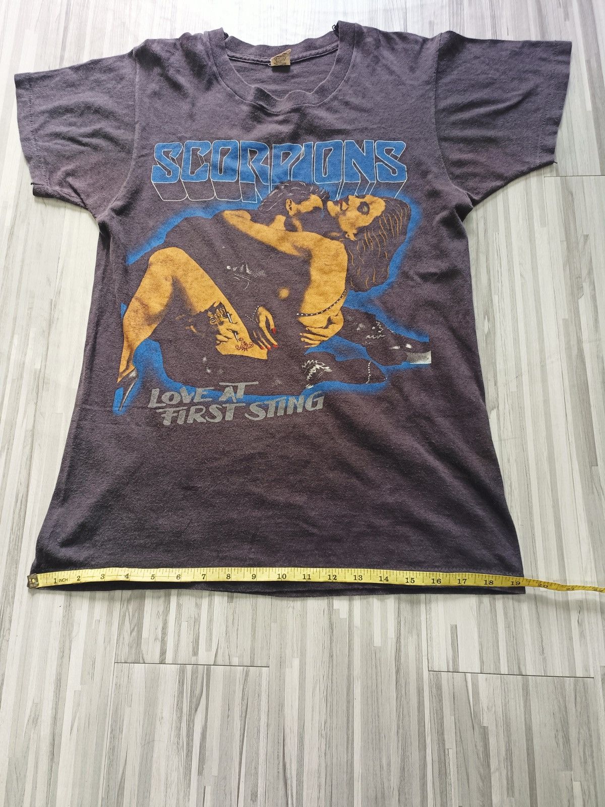 Band Tees × Vintage 1984 Vintage Scorpions Band Tshirt Size US S / EU 44-46 / 1 - 5 Thumbnail