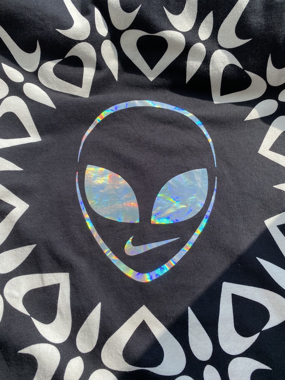 Nike T Shirt Nike Rare Model Alien Multilogo SwoosH Size US XL / EU 56 / 4 - 7 Thumbnail