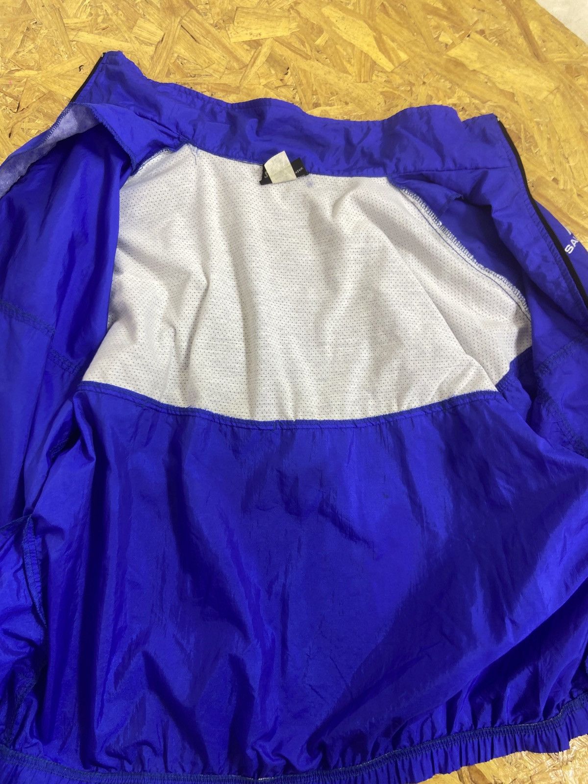 Vintage Vintage Saucony Light Jacket Size US L / EU 52-54 / 3 - 6 Thumbnail