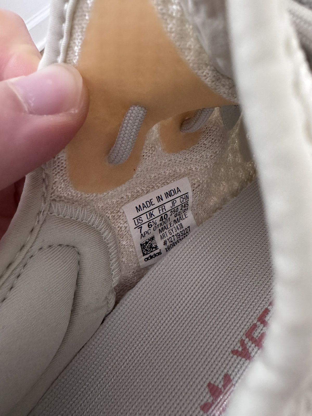 Adidas Adidas Yeezy Boost 350 V2 Light Size US 7 / EU 40 - 11 Thumbnail