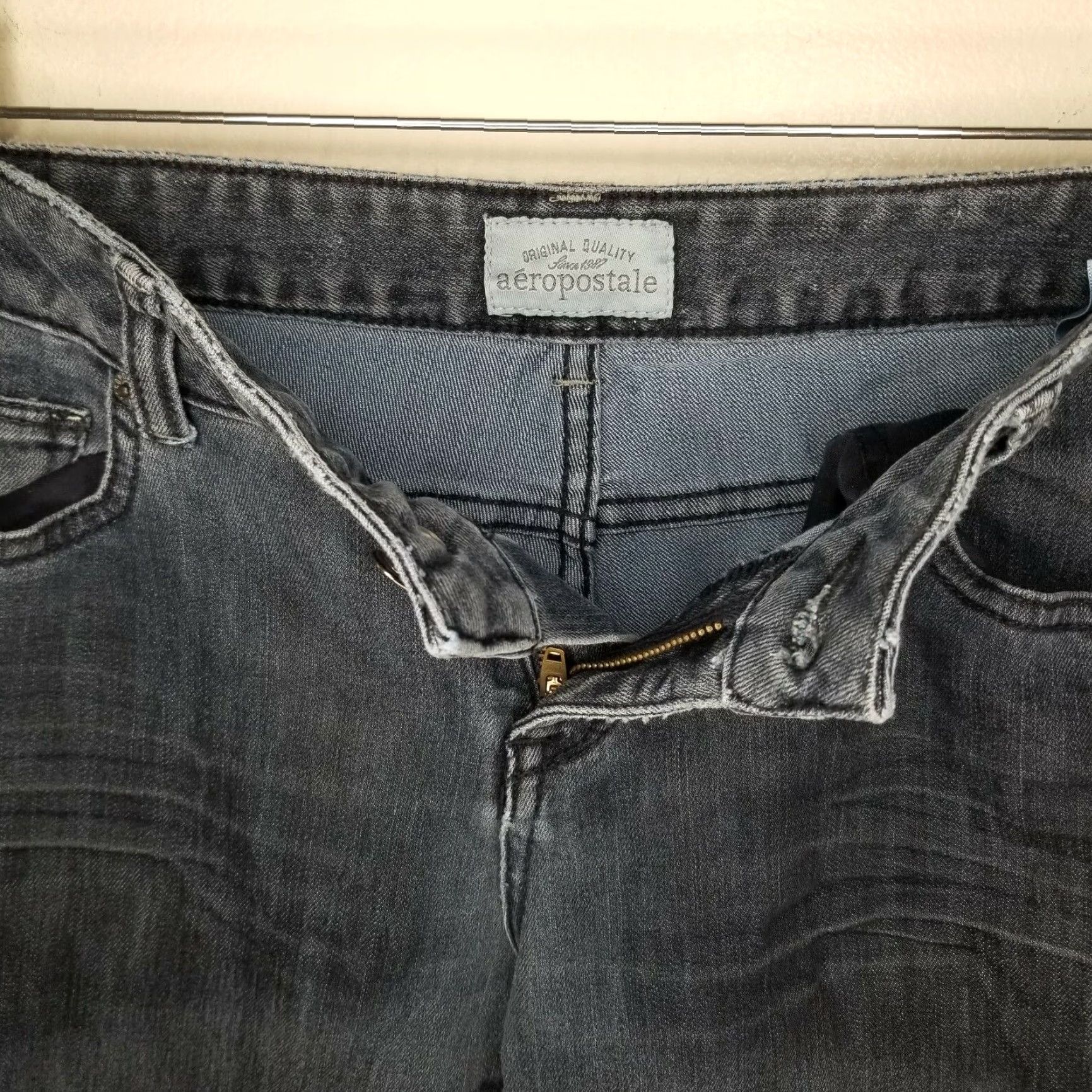 Aeropostale Aeropostale Lola Jegging Women Low Rise Skinny Jeans Size 9/10 Blue Denim Size 30" / US 8 / IT 44 - 4 Thumbnail