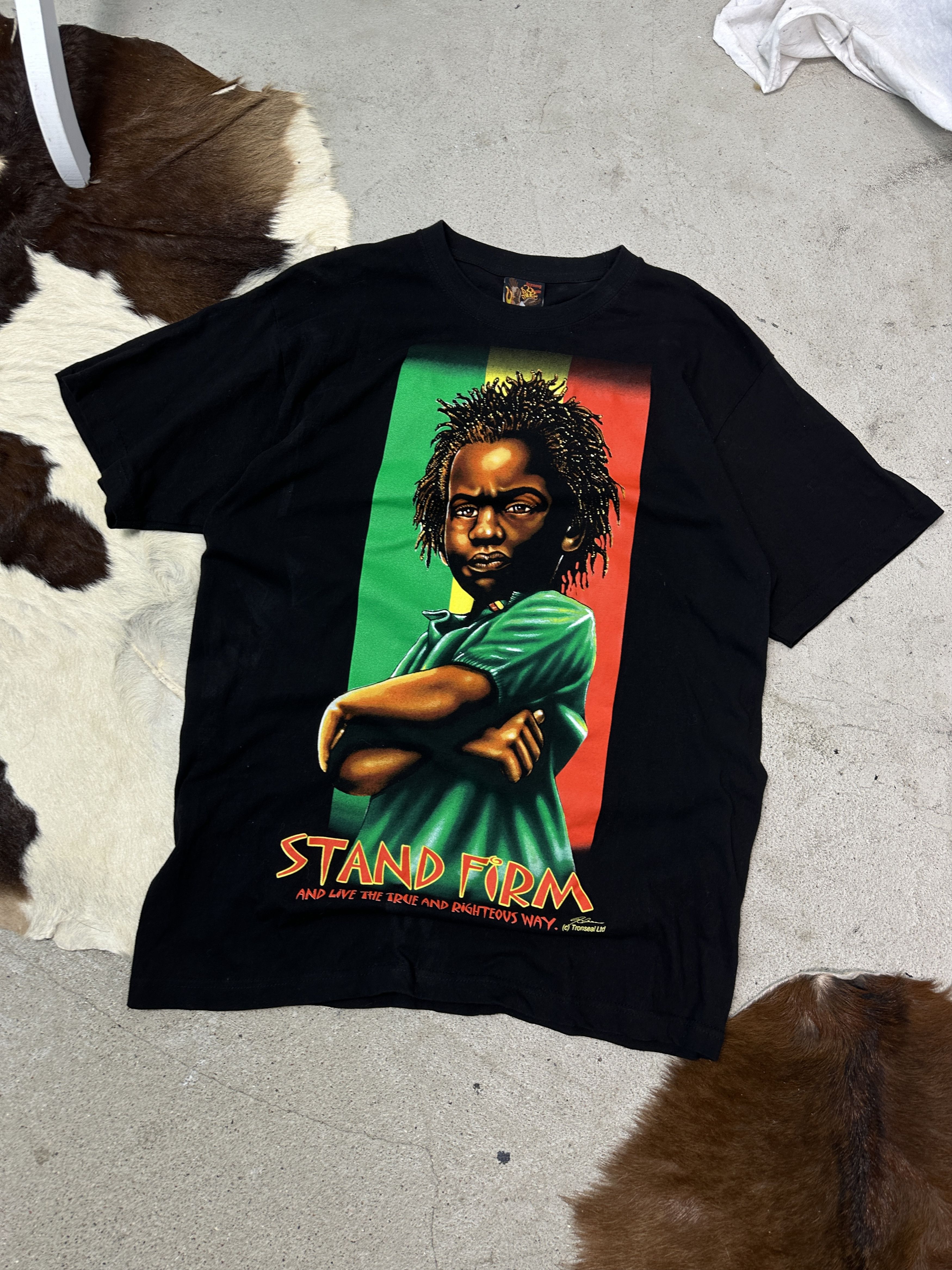 Vintage Vintage Reggae Rasta Stand Firm Printed Oversize T-shirt Y2K Size US XL / EU 56 / 4 - 1 Thumbnail