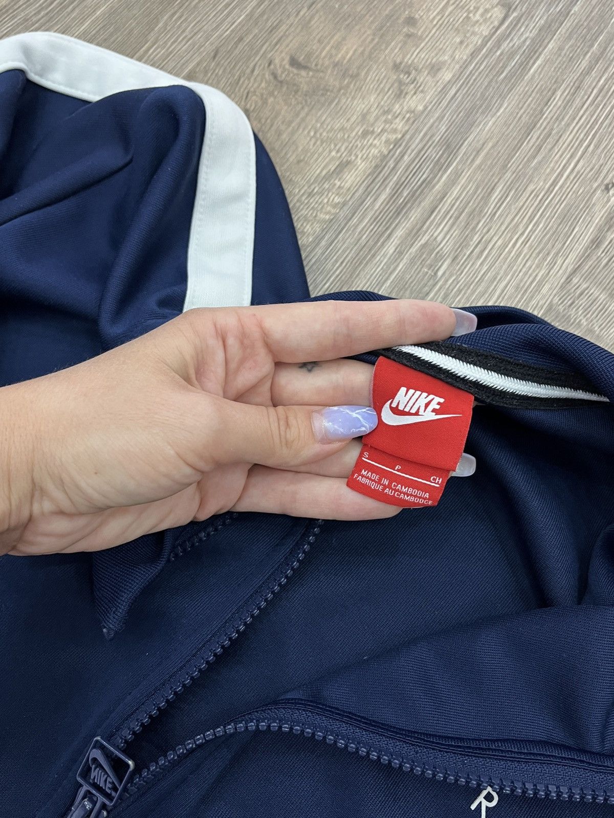 Nike Vintage Man’s Y2K Nike Full Zip Track Top Jacket Size US S / EU 44-46 / 1 - 4 Thumbnail