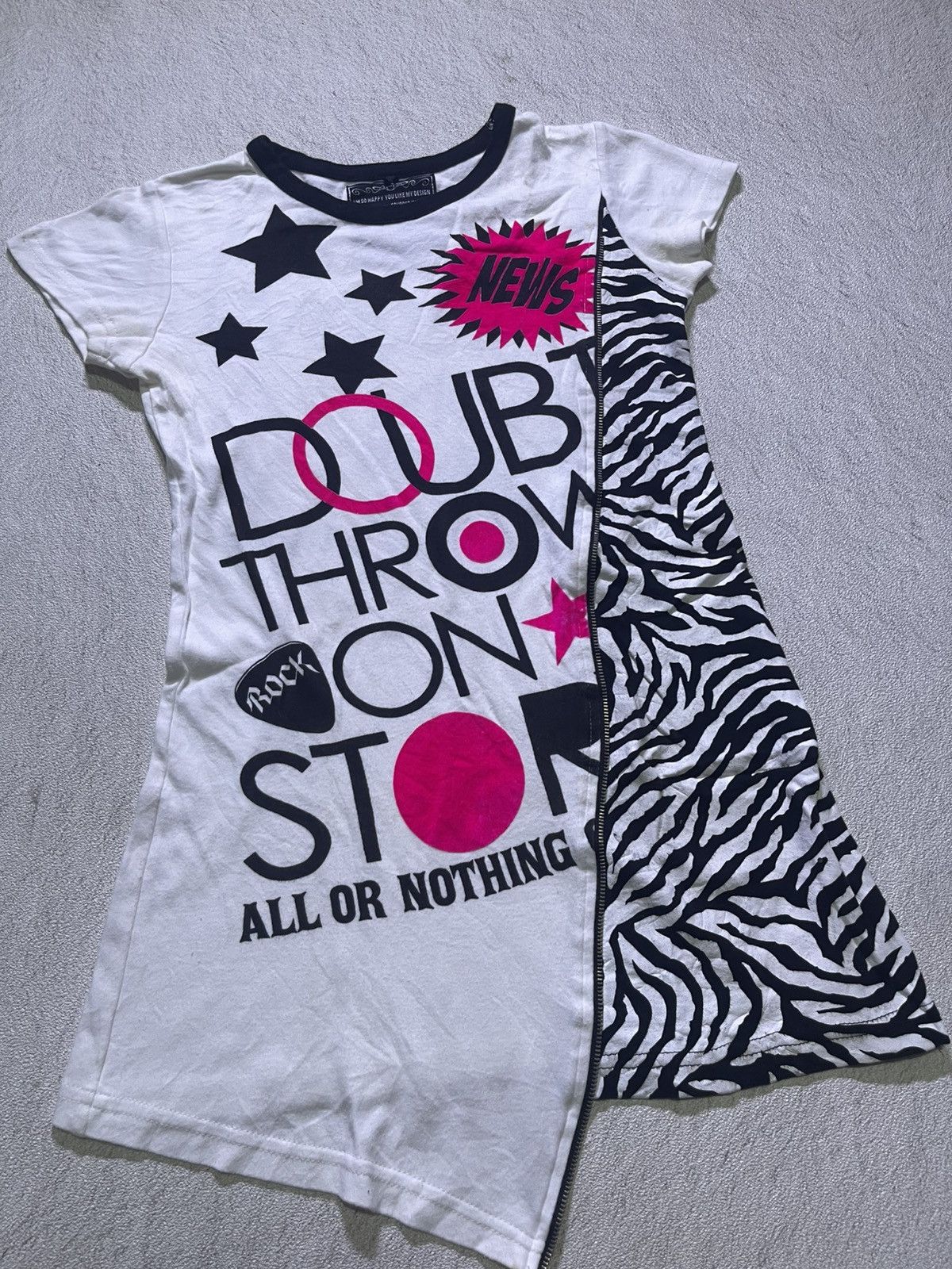 Japanese Brand Y2K A-chuun Short sleeve tshirt women's Size S / US 4 / IT 40 - 2 Thumbnail