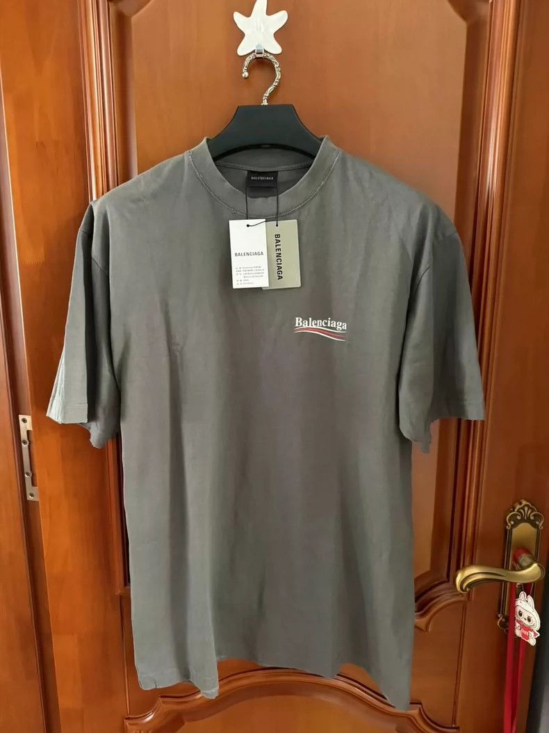 Balenciaga Balenciaga Smoke Grey Cola Printed Short Sleeve Destructio Size US XS / EU 42 / 0 - 1 Thumbnail