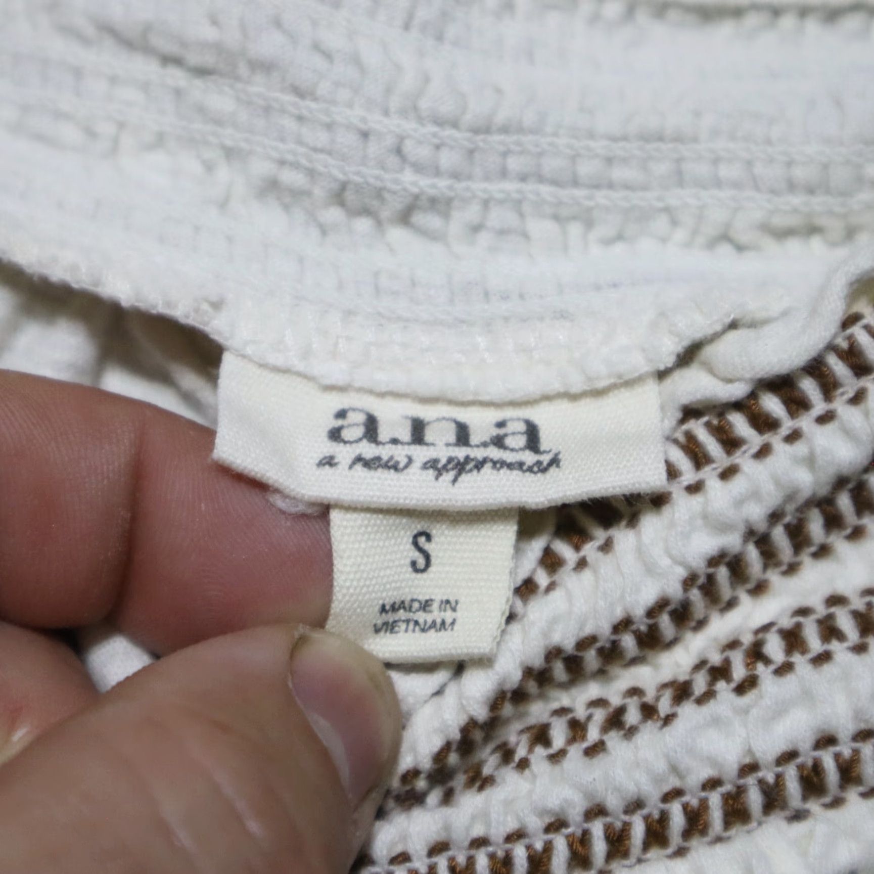Vintage a.n.a Shirt Women XS Small Cap Sleeve White Blouse Top Summer Vintage? Wait. Size S / US 4 / IT 40 - 2 Thumbnail