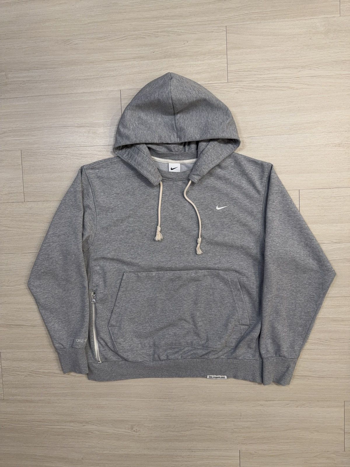 Nike Nike Dri-FIT Standard Issue Basketball Hoodie Size US L / EU 52-54 / 3 - 1 Thumbnail