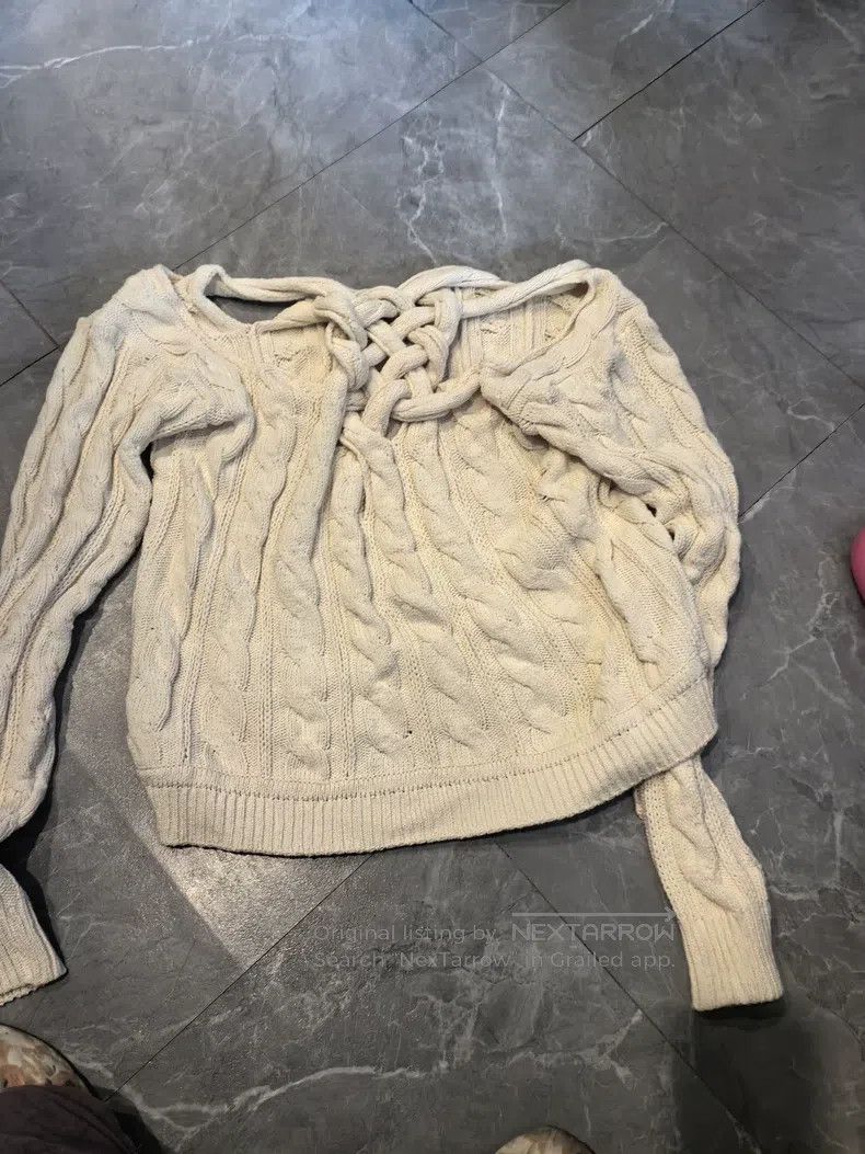 Y/Project Y/Project Size M Milky white twist knitted sweater Size US M / EU 48-50 / 2 - 1 Thumbnail