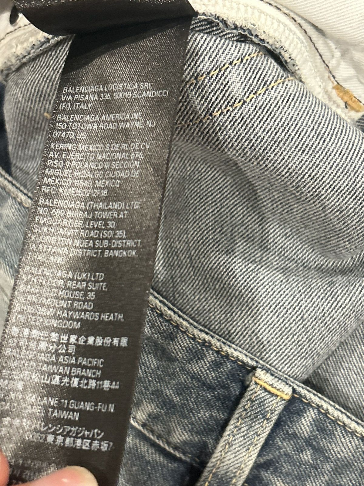 Balenciaga Balenciaga graffiti skater denim Size US 33 - 20 Thumbnail
