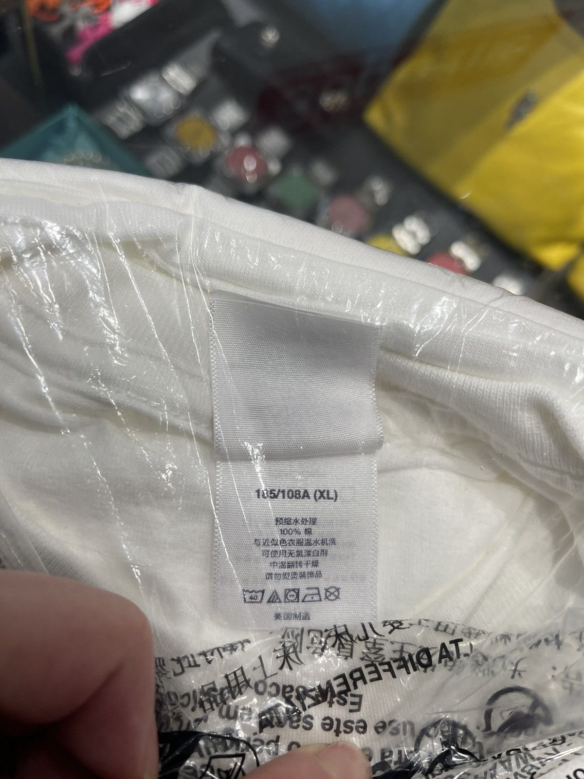 Supreme Supreme Shanghai box logo tee leopard Size US XL / EU 56 / 4 - 5 Thumbnail