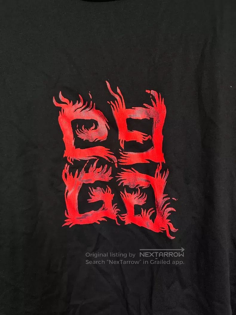 Givenchy Givenchy Flame pattern black and red logo round neck short Size US S / EU 44-46 / 1 - 2 Thumbnail