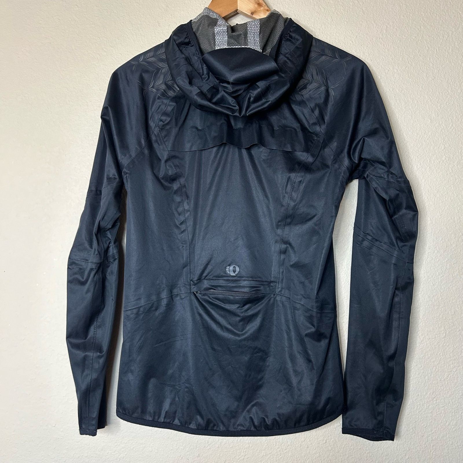 PEARL iZUMi Pearl Izumi Jacket Womens Lightweight Cycling Black Size M Size M / US 6-8 / IT 42-44 - 4 Thumbnail