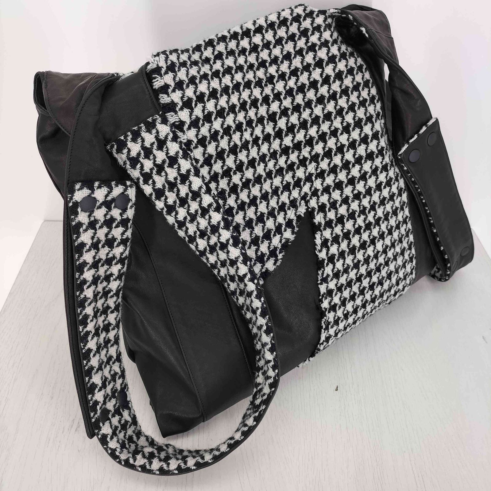 Yohji Yamamoto discord Yohji Yamamoto 24AW Infinite Leather Tote Bag Size ONE SIZE - 4 Thumbnail