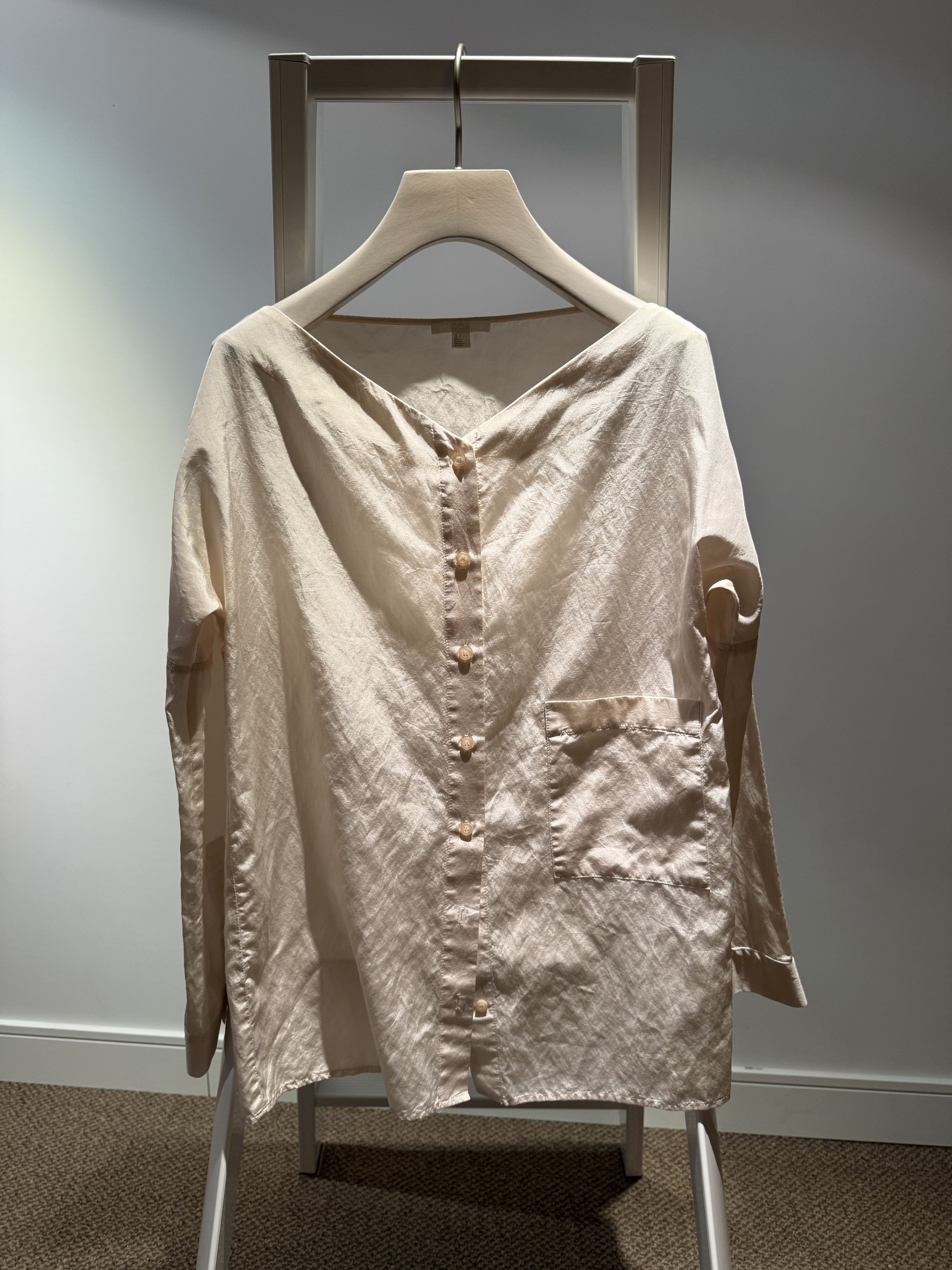 Cos COS Silk-Cotton Shirt in Cream (Size 2) Size XS / US 0-2 / IT 36-38 - 1 Thumbnail