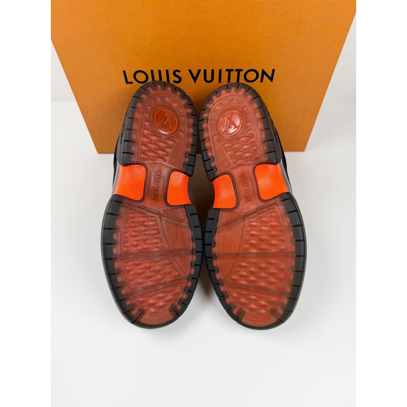 Louis Vuitton Size 7LV/8US - Louis Vuitton x Lucien Clark Sneakers NEW Size US 8 / EU 41 - 7 Thumbnail