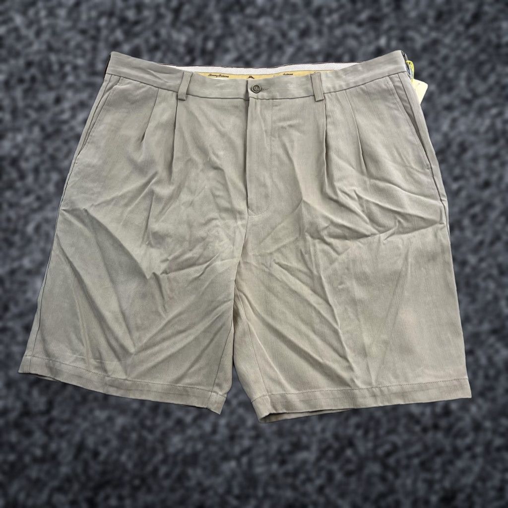 Tommy Bahama Tommy Bahama Shorts Mens 40 Beige Silk Pleated Chino Casual Preppy Adult) Size US 40 / EU 56 - 1 Thumbnail