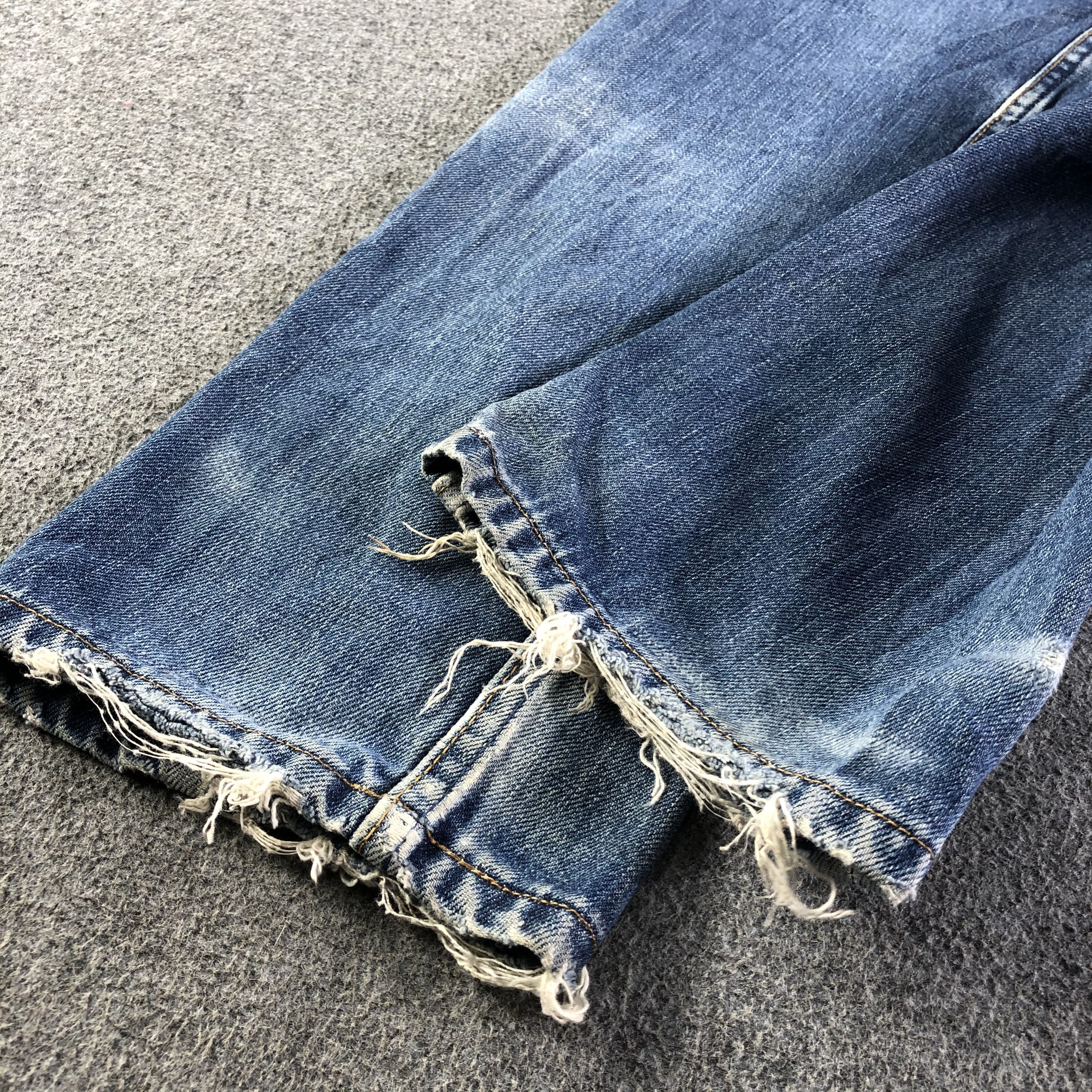 Levi's Vintage Blue Wash Levis 505 Jeans-J4605 Size US 27 - 6 Thumbnail