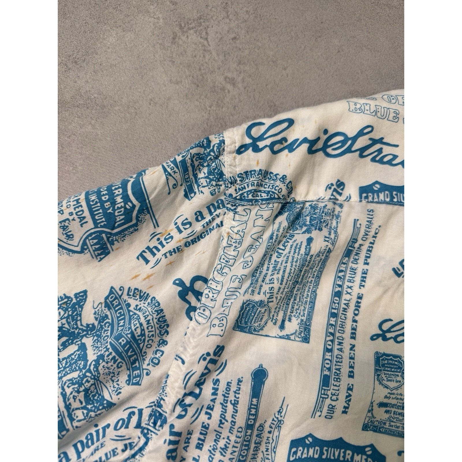 Levi's Levis Short Sleeve Men Button Up Short Size M Blue/White Size US M / EU 48-50 / 2 - 14 Thumbnail