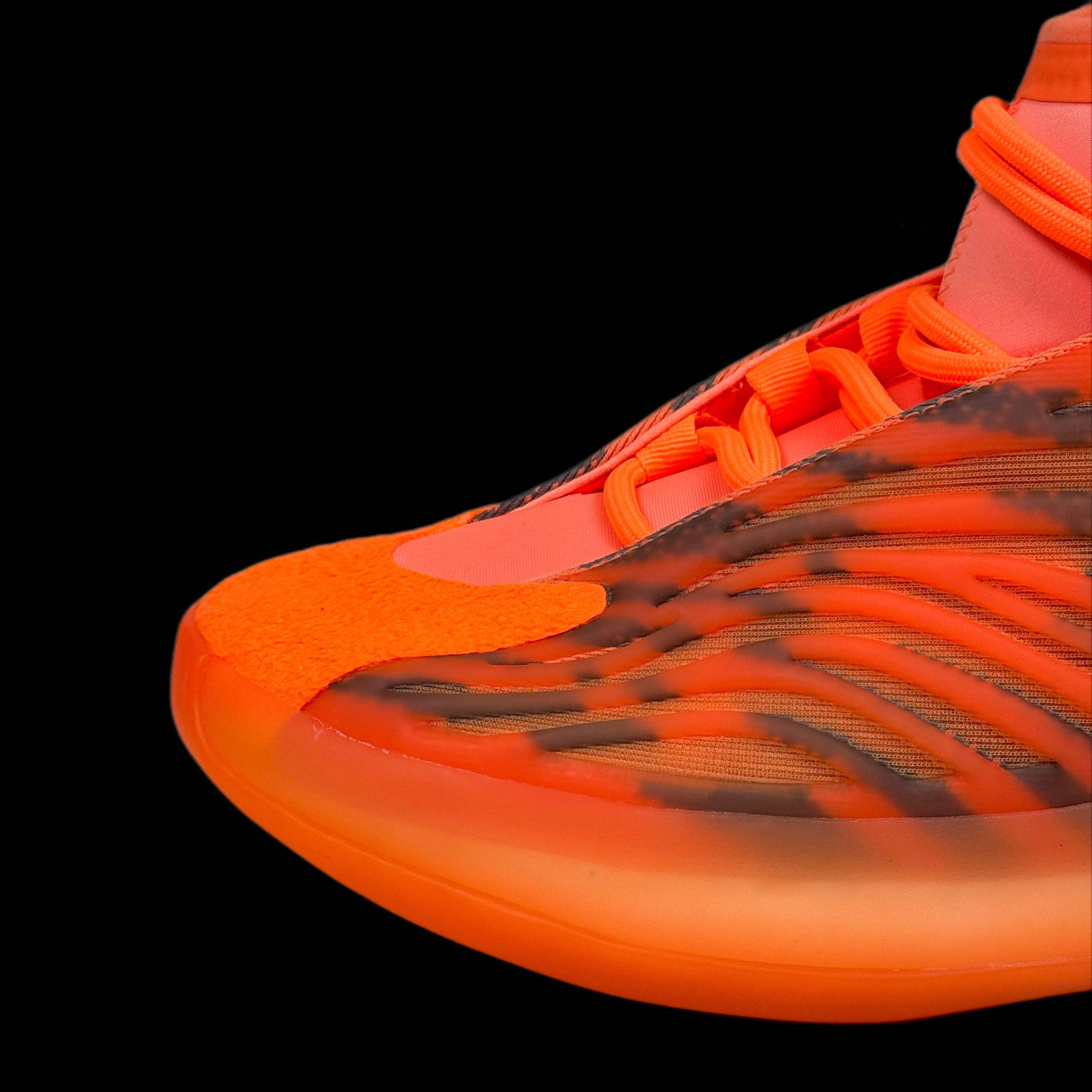 Adidas 2023 adidas yeezy qntm hi-res orange quantum basketball Size US 9.5 / EU 42-43 - 6 Thumbnail