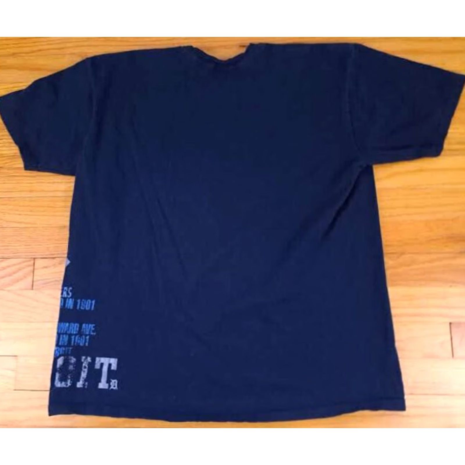 Vintage Majestic Detroit Tigers X-Large T-Shirt Blue Men XL Baseball American League Sports Modern Classic Shirt Mens Size US XL / EU 56 / 4 - 4 Thumbnail