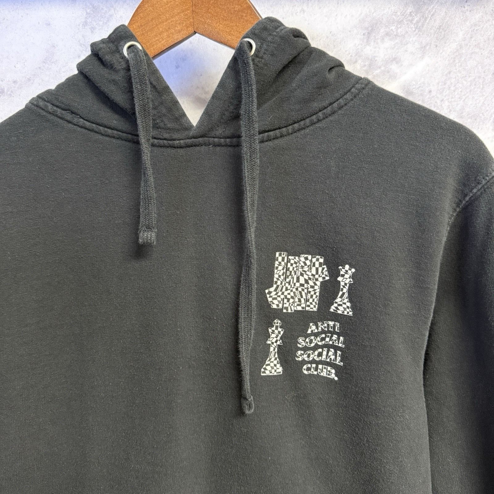 Anti Social Social Club Anti Social Social Club Undefeated Hoodie Sweatshirt Size US S / EU 44-46 / 1 - 3 Thumbnail