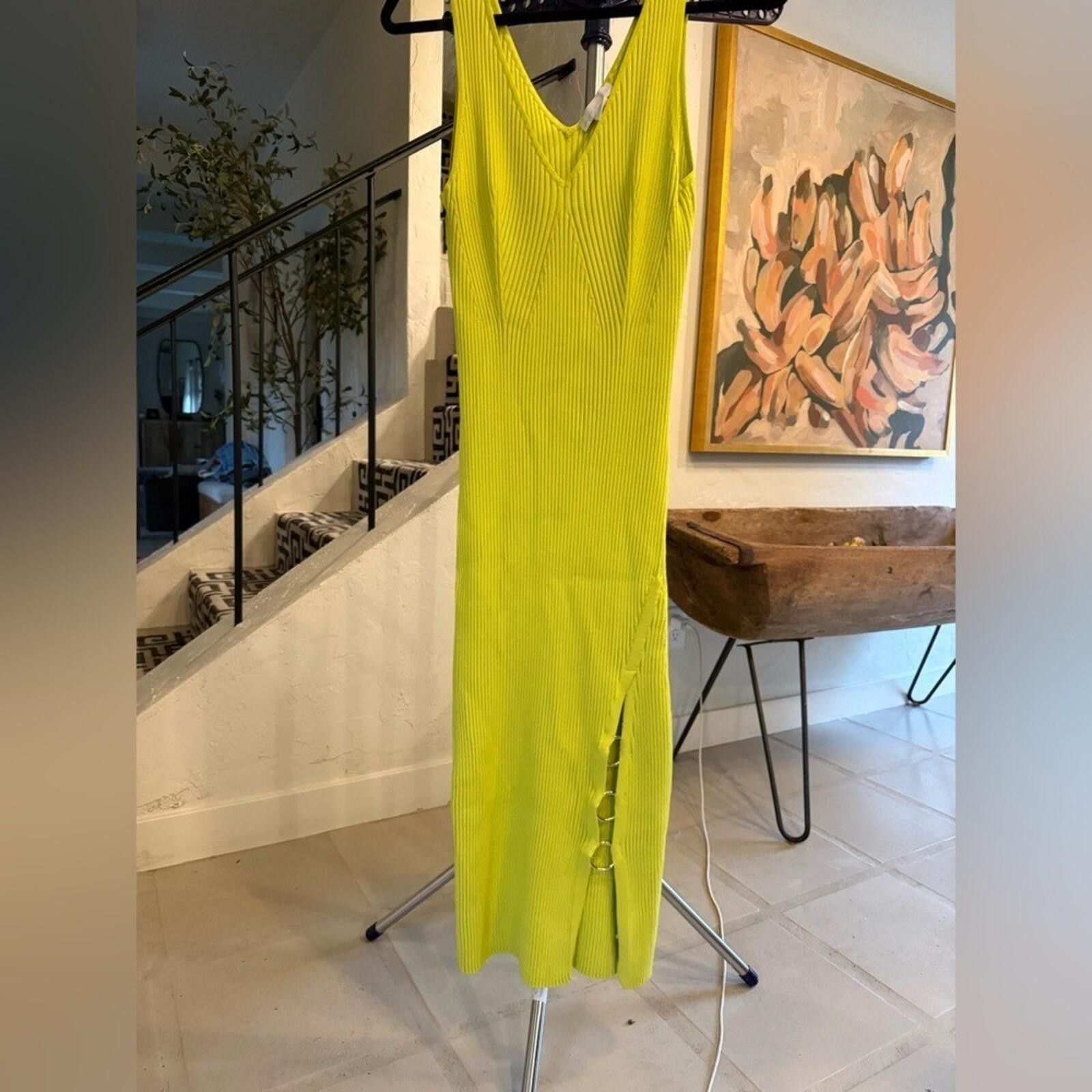 House of Harlow House of Harlow $259 1960 Lime Ribbed Midi Dress M Gold Ring Size M / US 6-8 / IT 42-44 - 2 Thumbnail