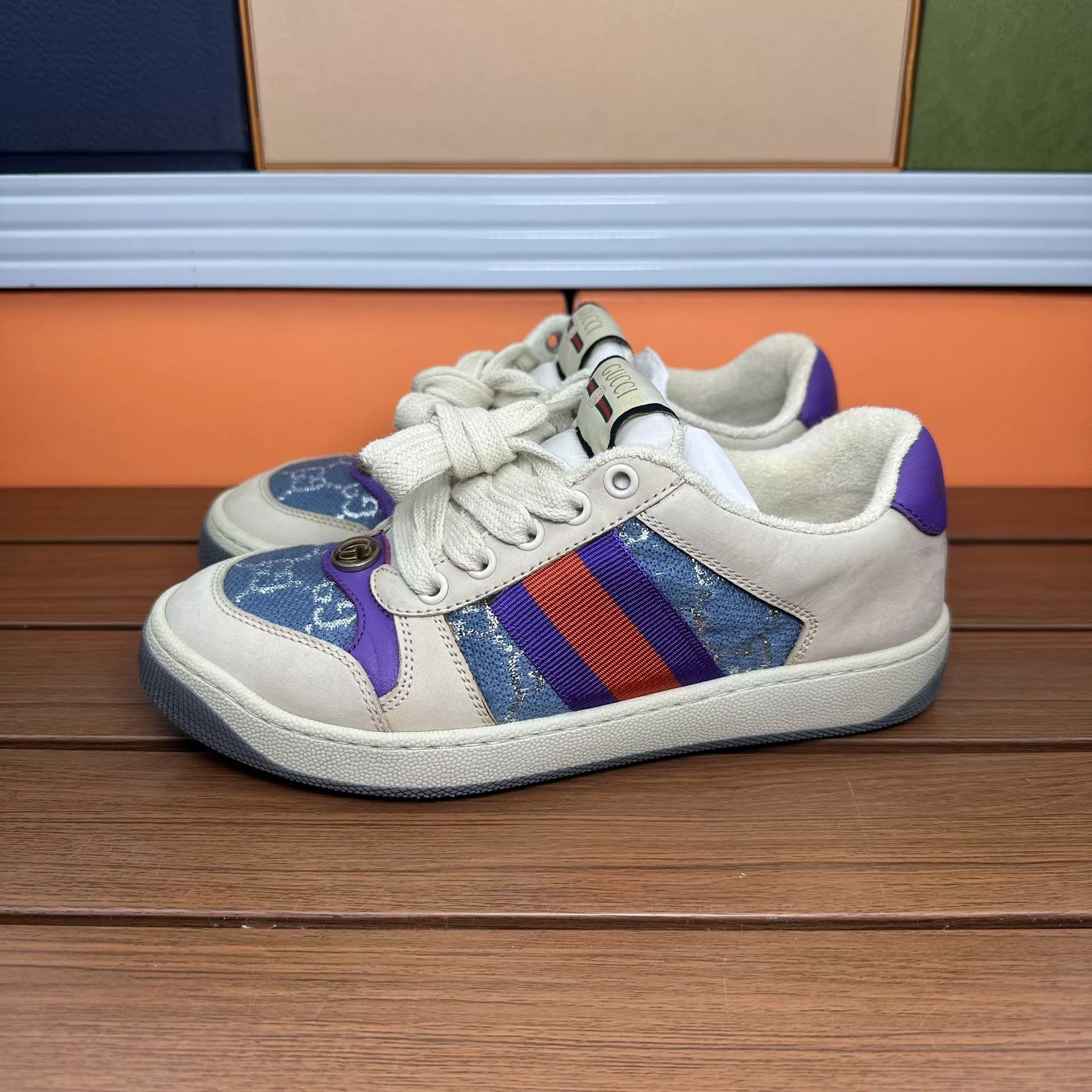Gucci Gucci Leather Blue Lowtop Sneakers it_35 Women Size US 5 / IT 35 - 1 Thumbnail