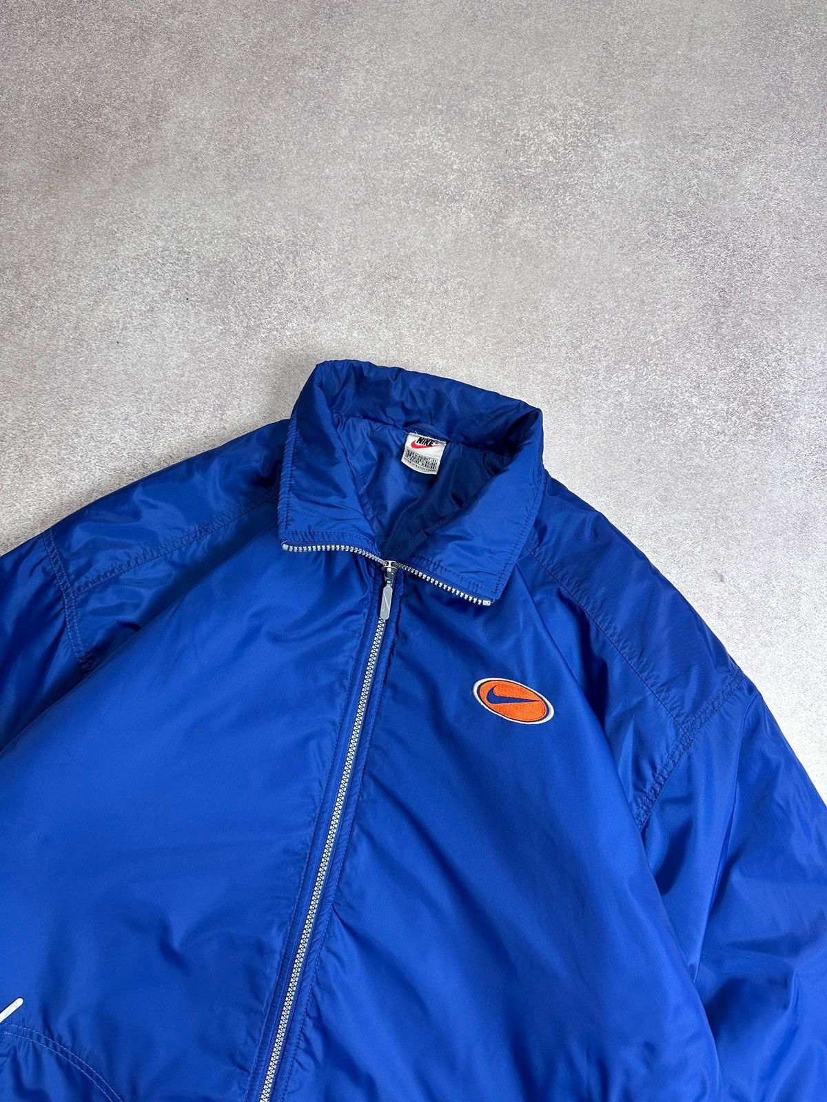 Nike Vintage 90s Nike Big Swoosh Nylon Puffer Jacket L Size US L / EU 52-54 / 3 - 6 Thumbnail