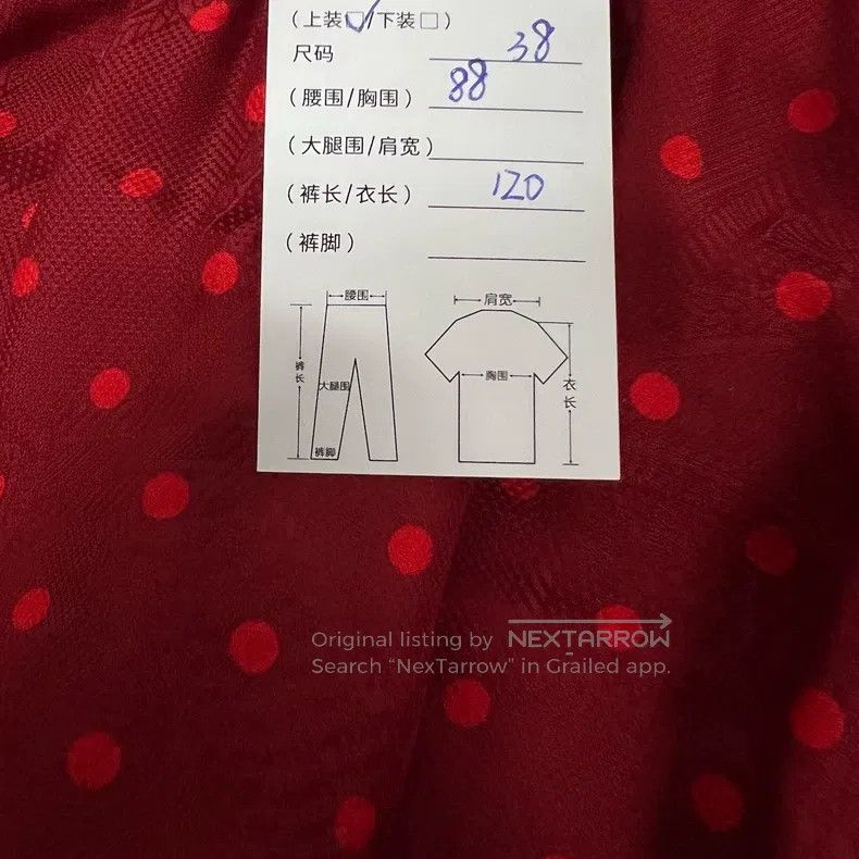Hermes Hermes Show model silk polka dot dress Size XS / US 0-2 / IT 36-38 - 8 Thumbnail