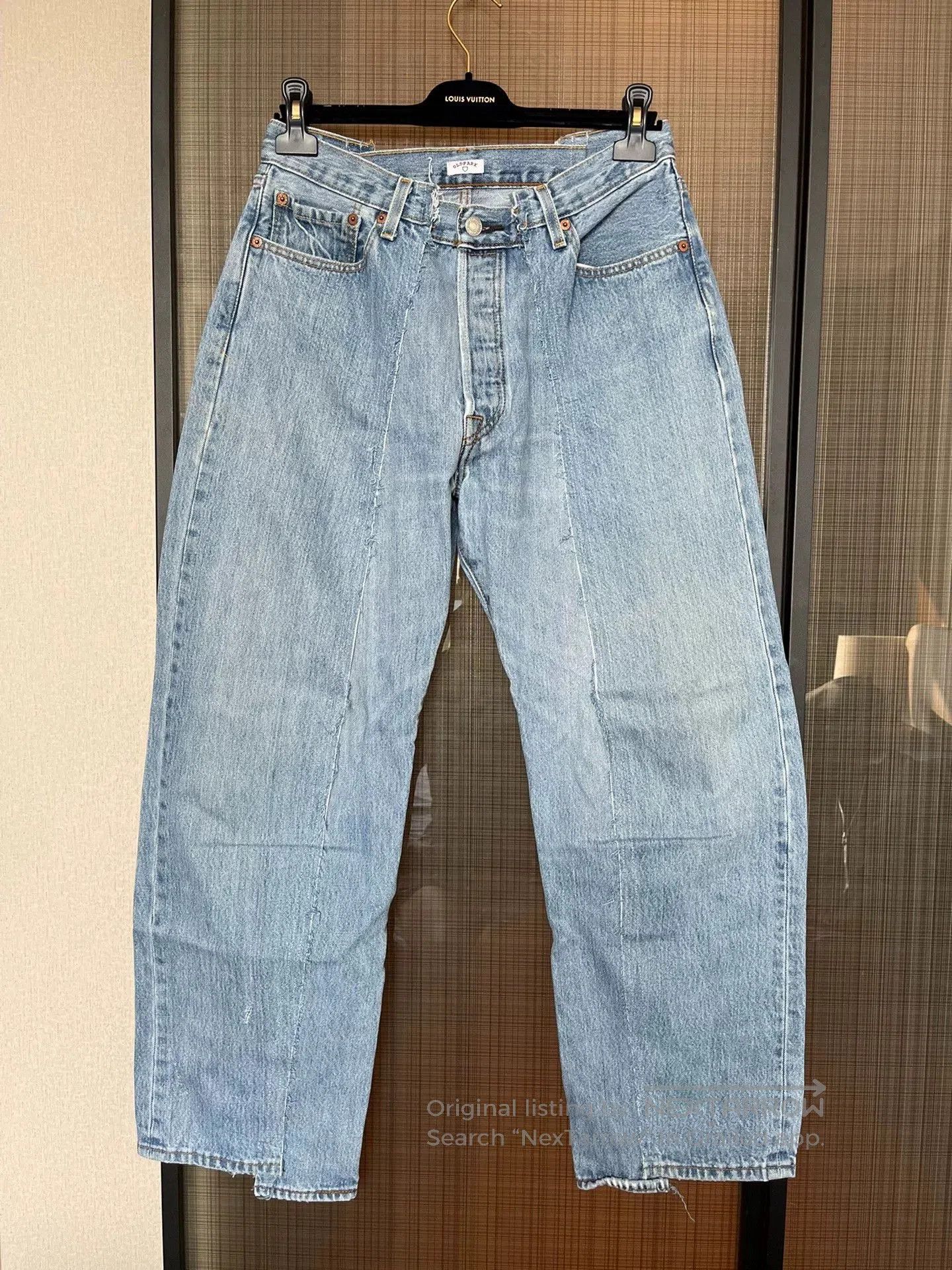 Levi's Levi's Men's Straight Leg Jeans. Size US 36 / EU 52 - 1 Thumbnail