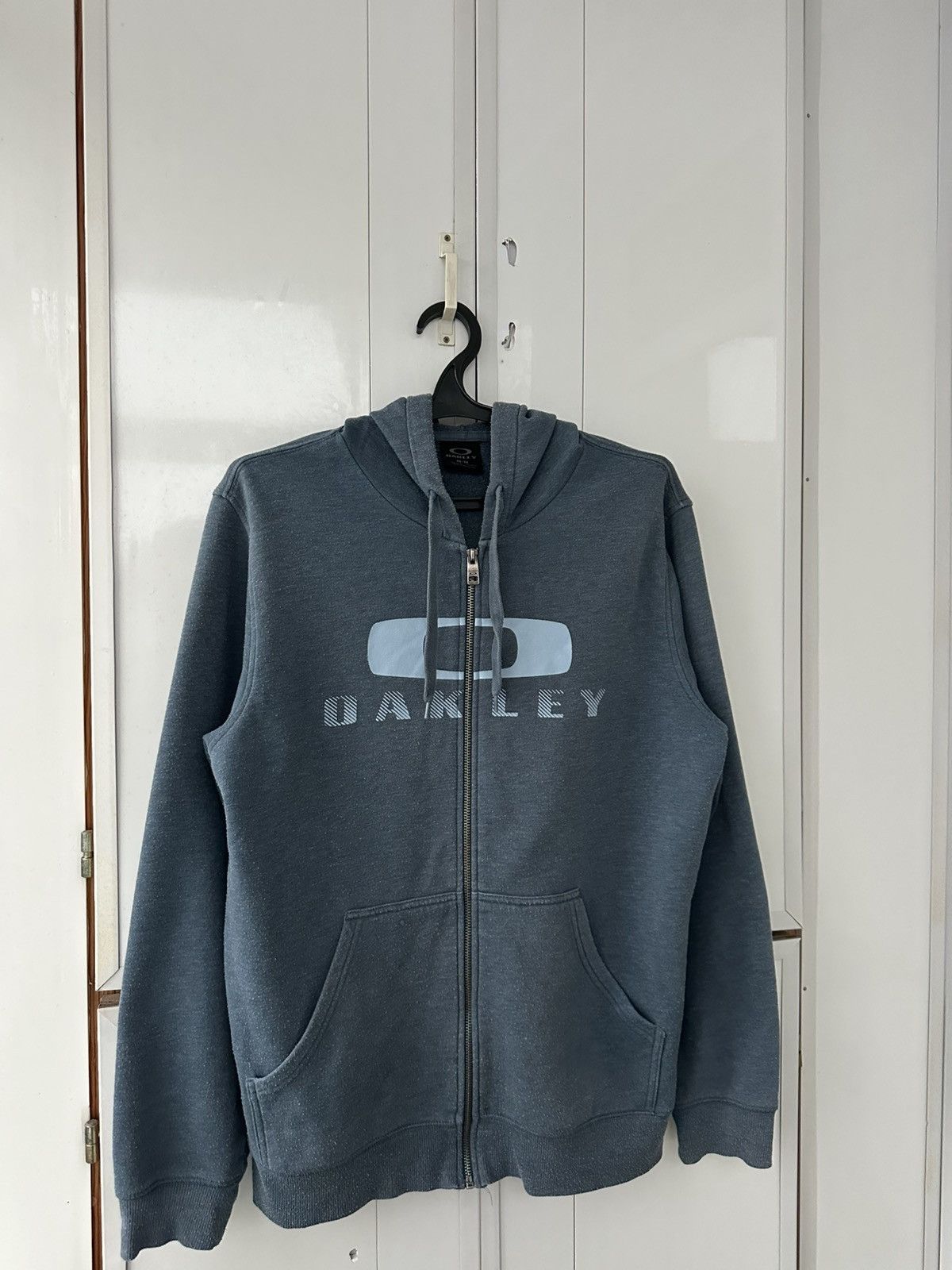 Oakley Vintage Oakley Zip Hoodie Centre Logo Size US M / EU 48-50 / 2 - 5 Thumbnail