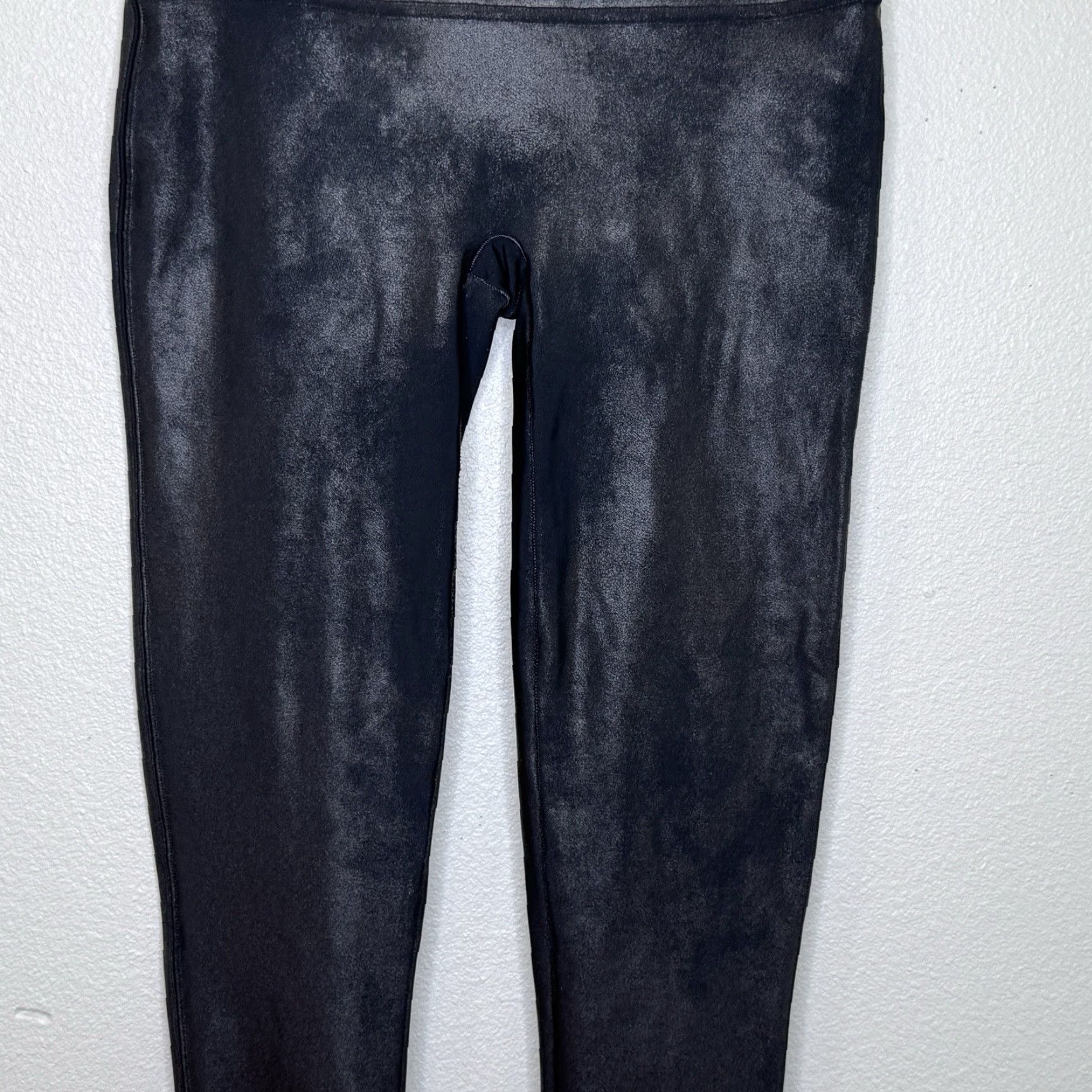 Spanx Spanx Faux Leather Leggings Womens XL Petite Black High Rise Waist Stretch Inseam 26 Size 40" / US 18 - 3 Thumbnail