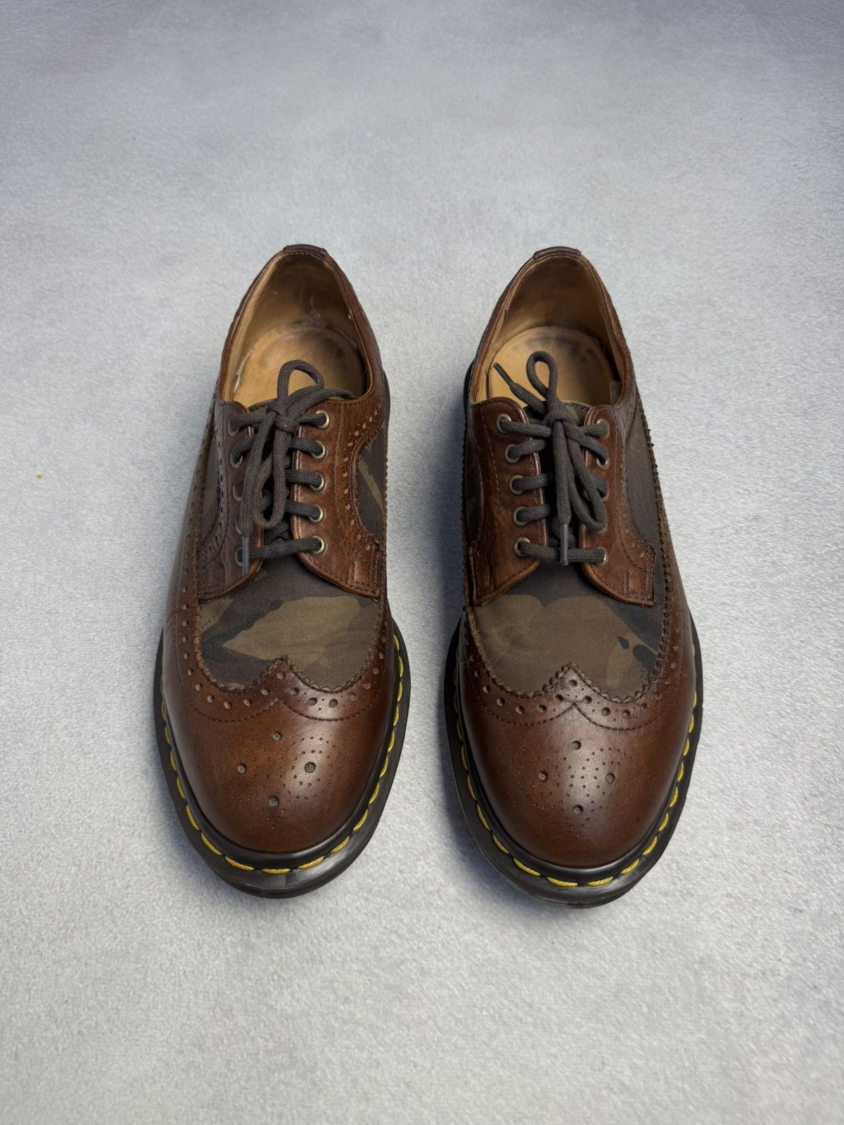 Dr. Martens Dr. Martens Doc Made in England 3989 Camo Leather Brogue US8 Size US 8 / EU 41 - 2 Thumbnail