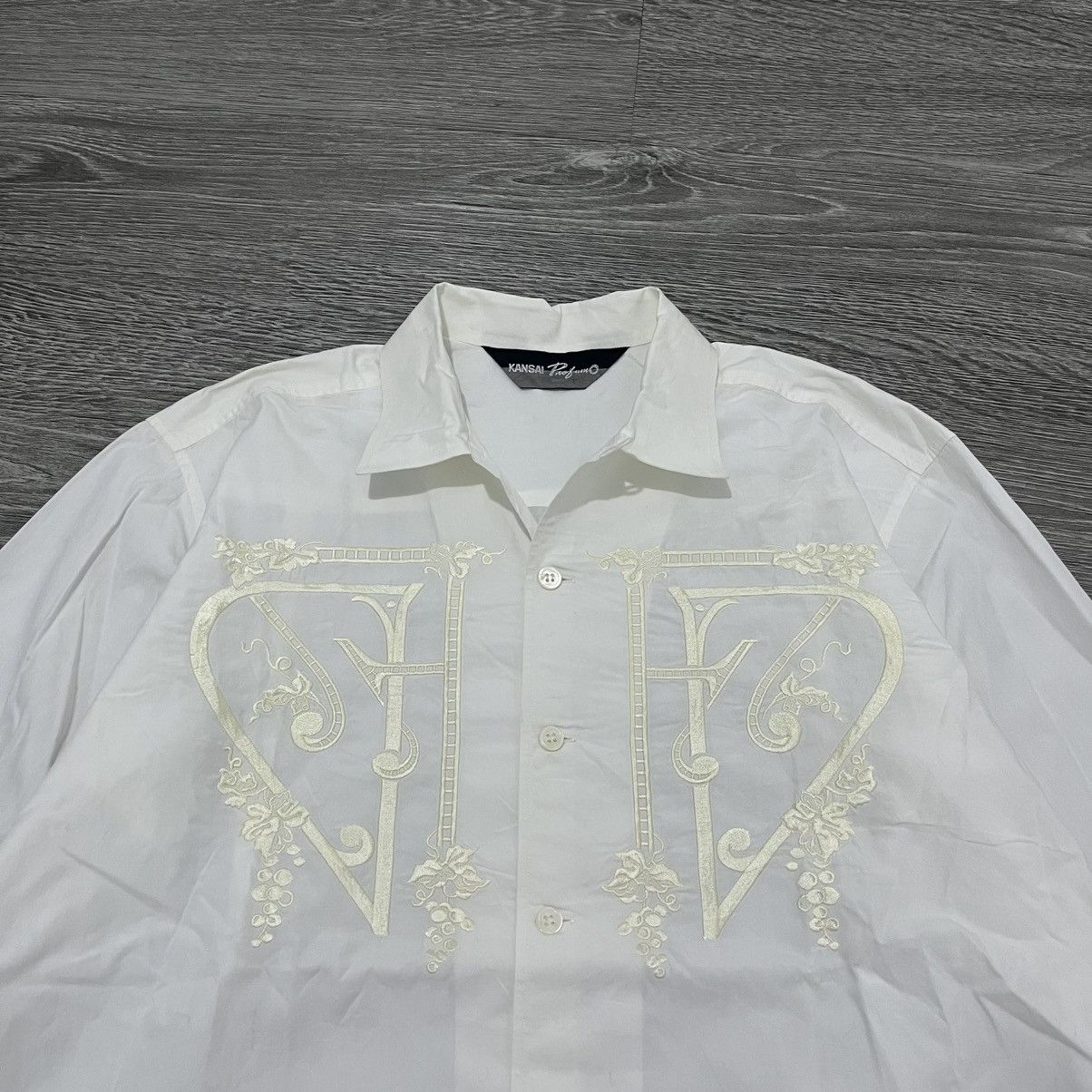 Kansai Yamamoto 1990's Kansai Profumo Embroidered True White Shirt Size US L / EU 52-54 / 3 - 2 Thumbnail