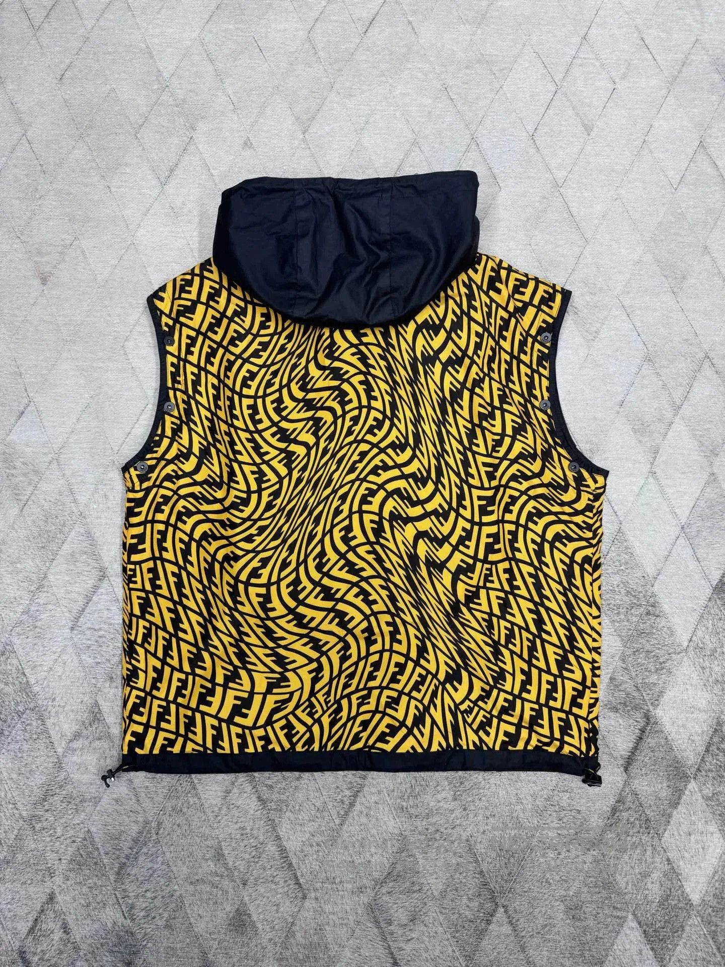 Fendi Fendi Capsule Reversible Casual Jacket. Size US M / EU 48-50 / 2 - 5 Thumbnail