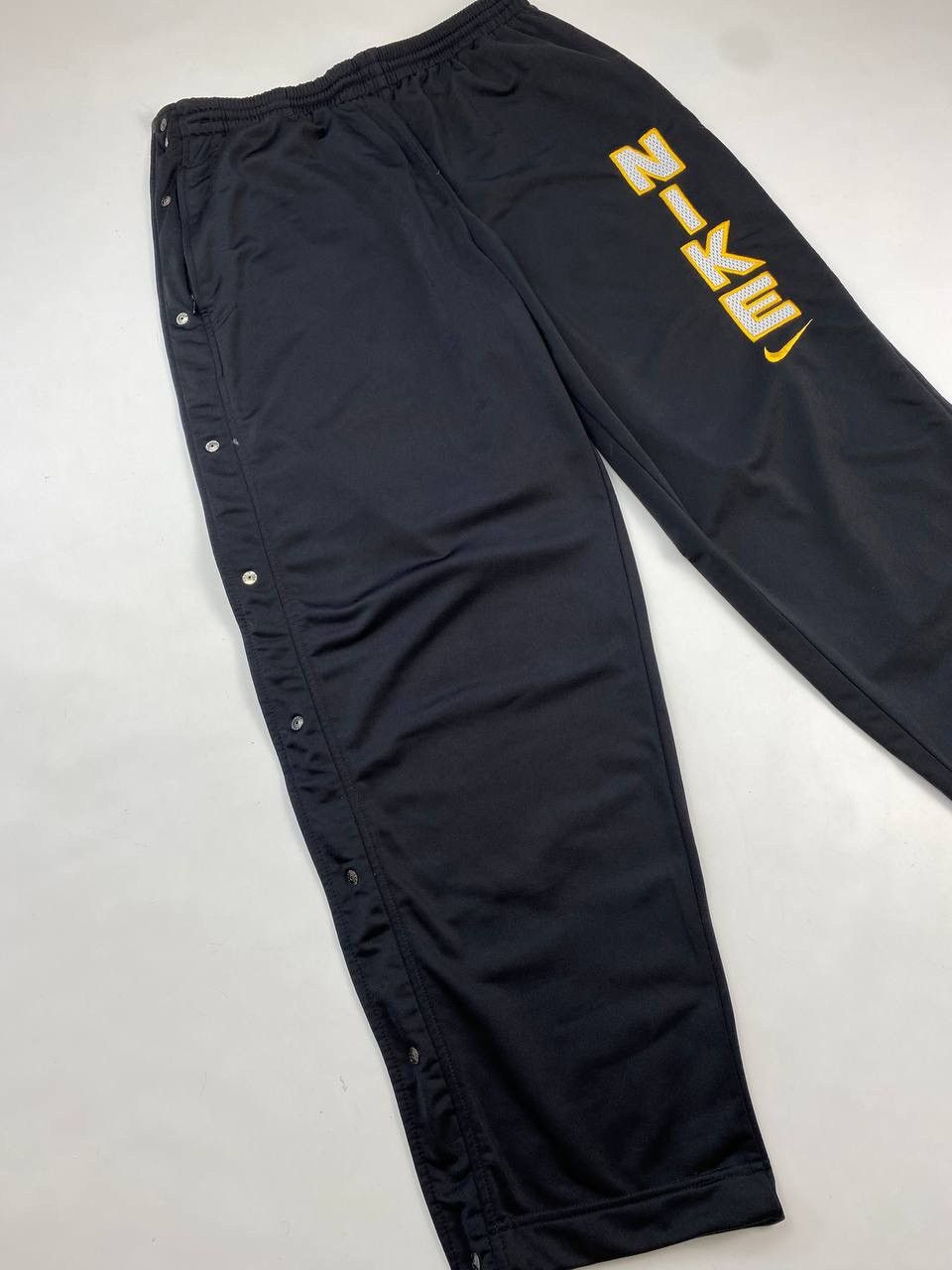 Nike × Vintage Vintage Pants Men Nike On Buttons Logo size Xl Size US 37 - 2 Thumbnail