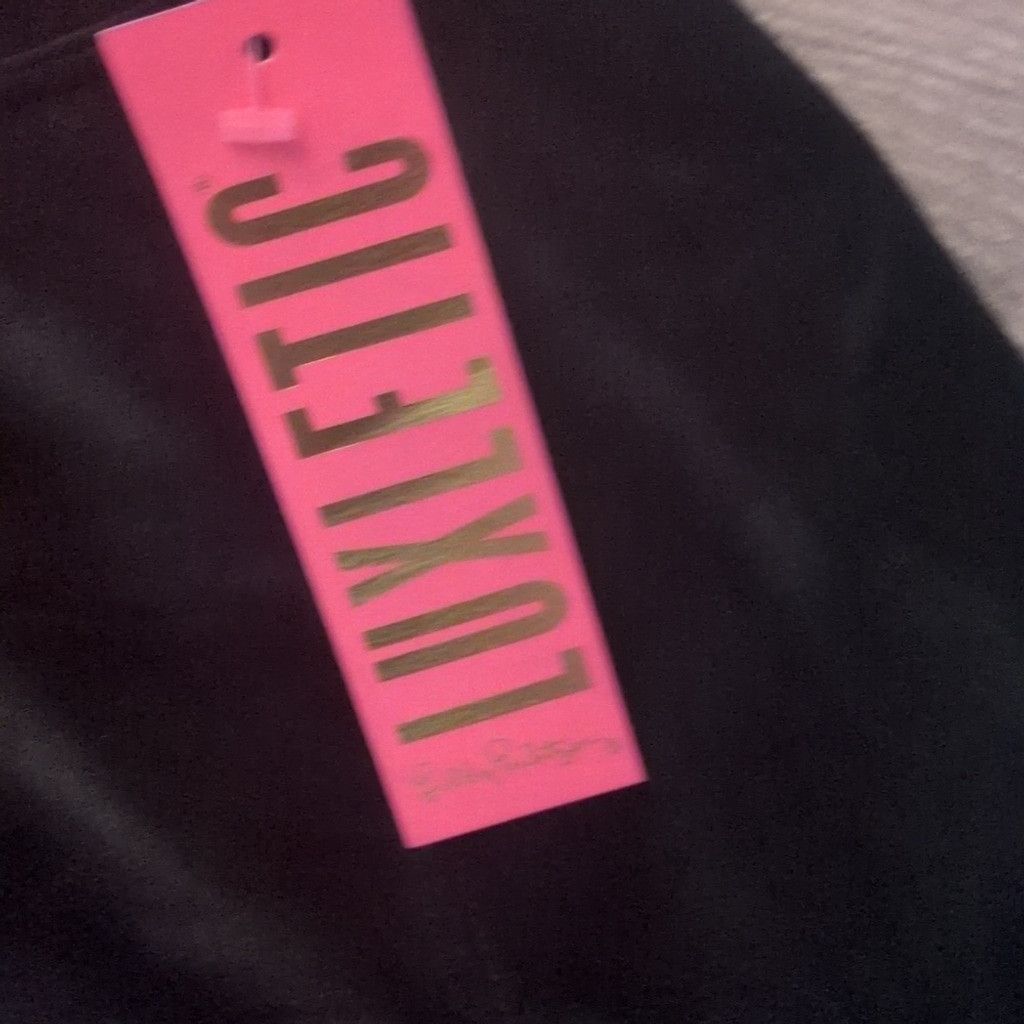 Lilly Pulitzer Lilly Pulitzer luxletic velour black pullover top size XS Size XS / US 0-2 / IT 36-38 - 4 Thumbnail