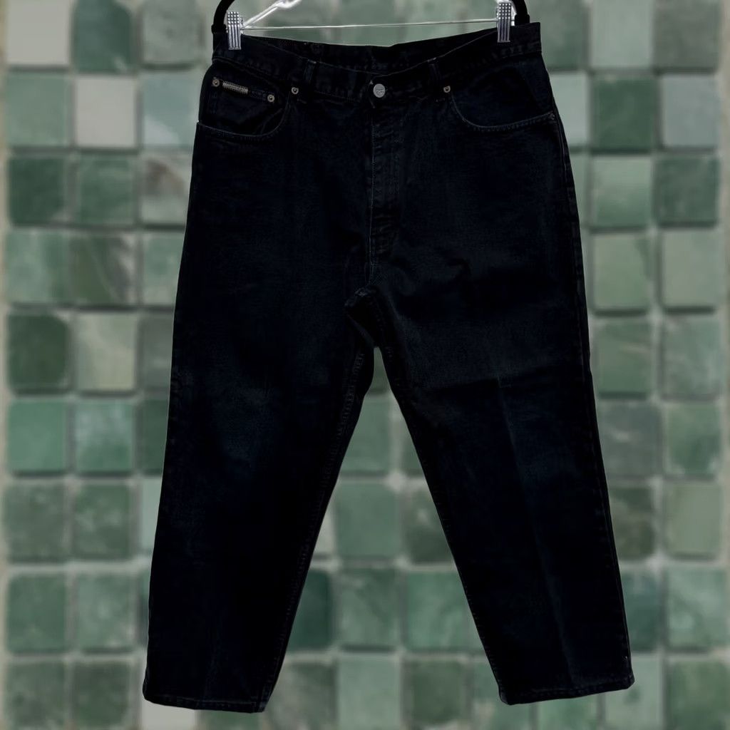 Calvin Klein VINTAGE Calvin Klein Jeans Men’s 5 Pocket Easy Fit Black Denim 34 x 27 90s Tapered Rise Mid 90s Denim Pockets Zip Button Dark Wash United States Size US 34 / EU 50 - 1 Thumbnail