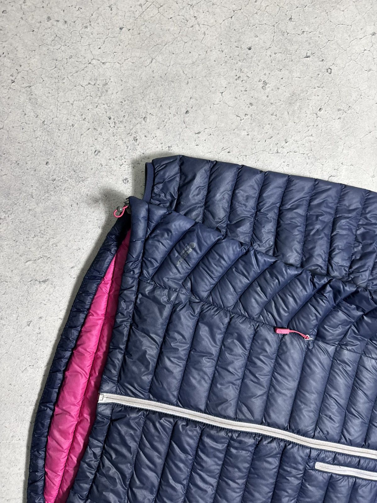 Rab Rab Microlight Alpine Women’s Down Puffer Jacket Size M Size M / US 6-8 / IT 42-44 - 3 Thumbnail