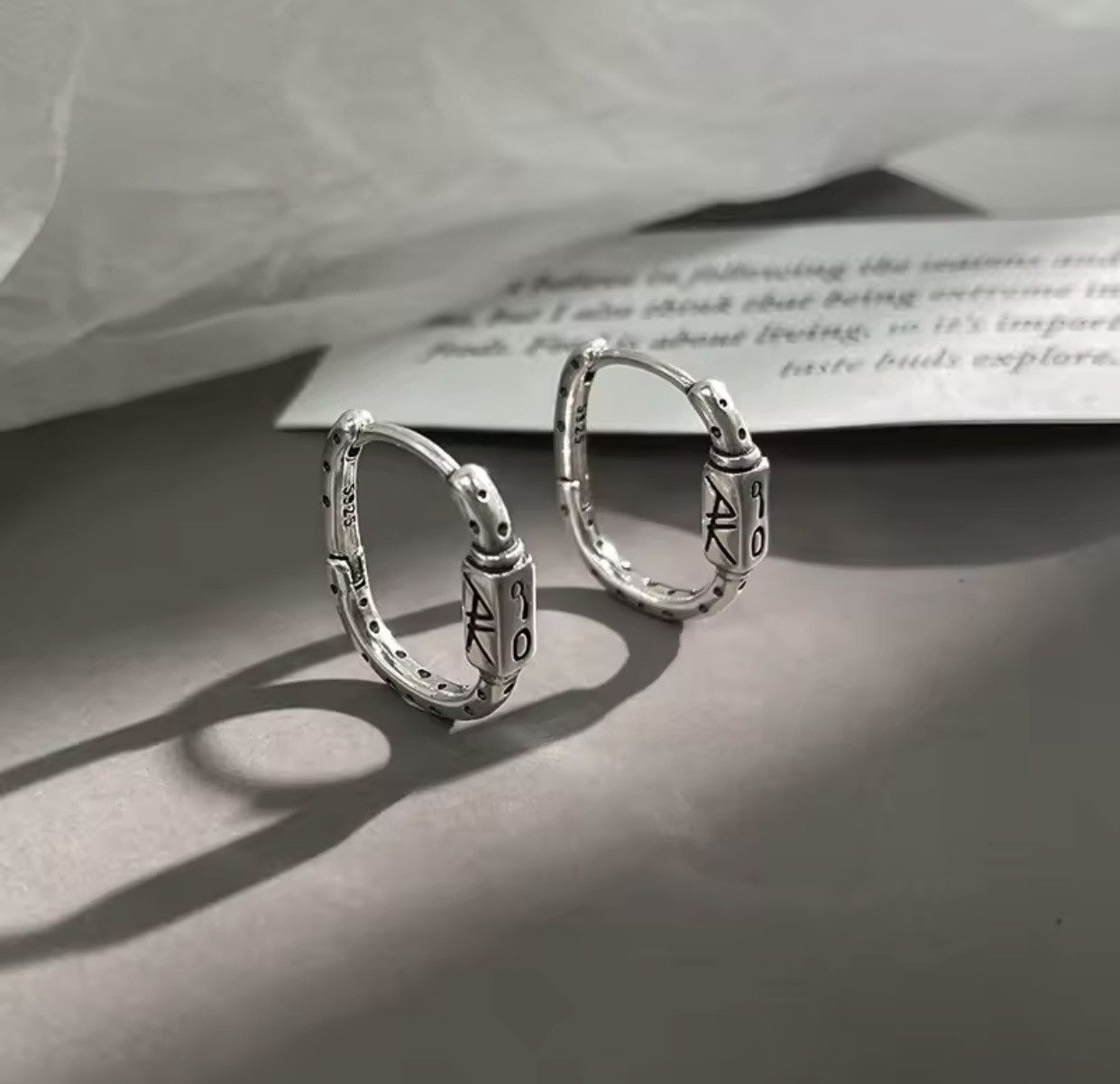 Jewelry × Vintage Summer Vintage Graffiti Ear Buckle Hoop Earrings Size ONE SIZE - 5 Thumbnail