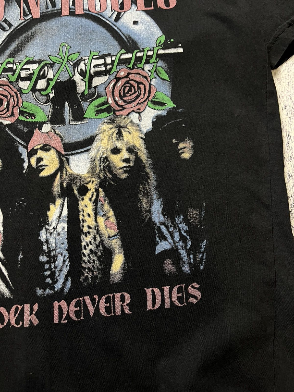 Band Tees Vintage Guns N Roses Tour Reprint Band T-Shirt Size US M / EU 48-50 / 2 - 10 Thumbnail