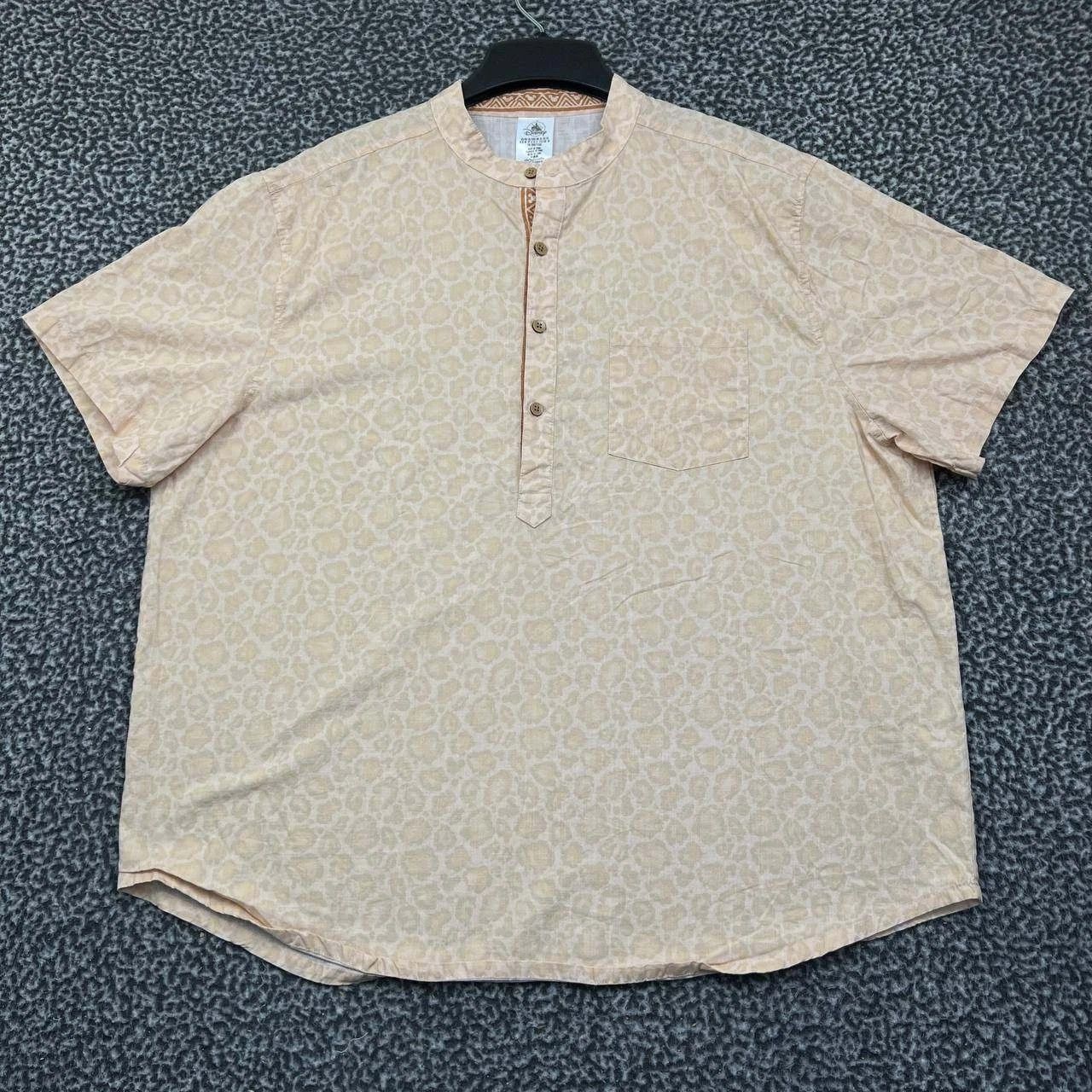 Disney Disney Shirt Men Cheetah Print Button Up Cotton XL Size US XL / EU 56 / 4 - 1 Thumbnail