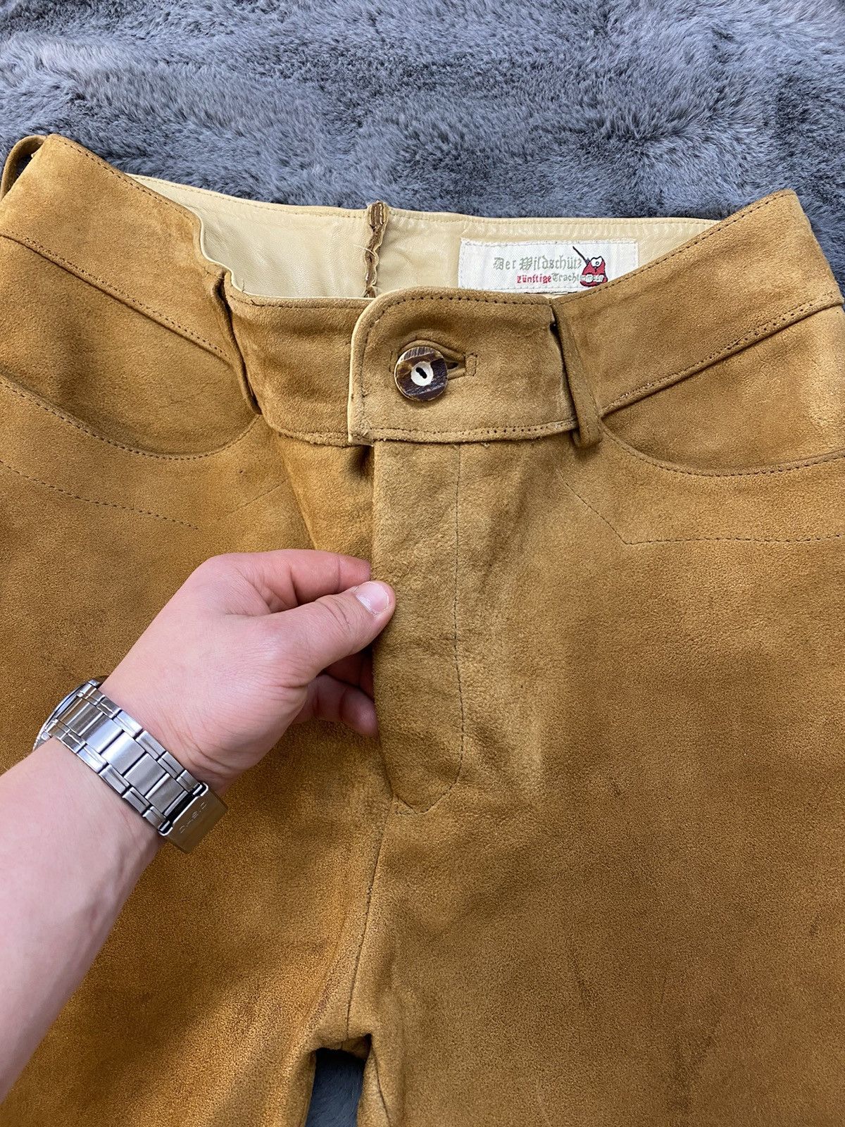 Cowboy Equipment × Japanese Brand × Leather VINTAGE TRADITIONAL LEATHER SHORTS Size US 36 / EU 52 - 5 Thumbnail