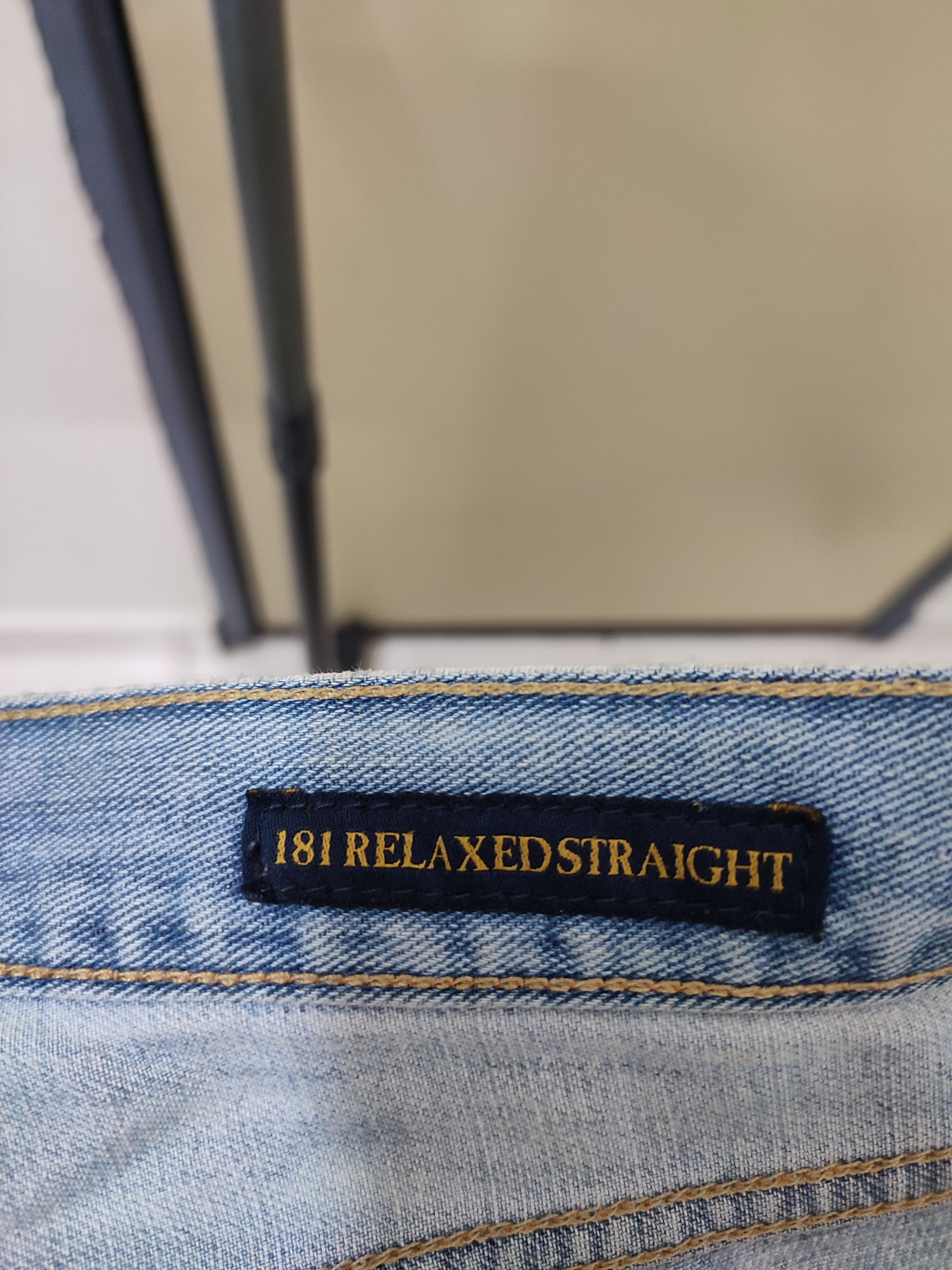 Lucky Brand VINTAGE LUCKY BRAND 181 RELAXED STRAIGHT DENIM Size US 35 - 23 Thumbnail