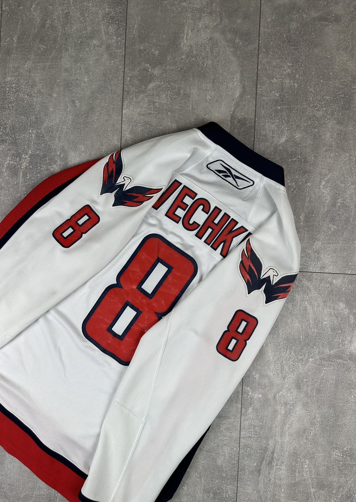 Reebok Reebok Washington Capitals CCM Ovechkin #8 NHL Hockey Jersey Size US L / EU 52-54 / 3 - 21 Thumbnail