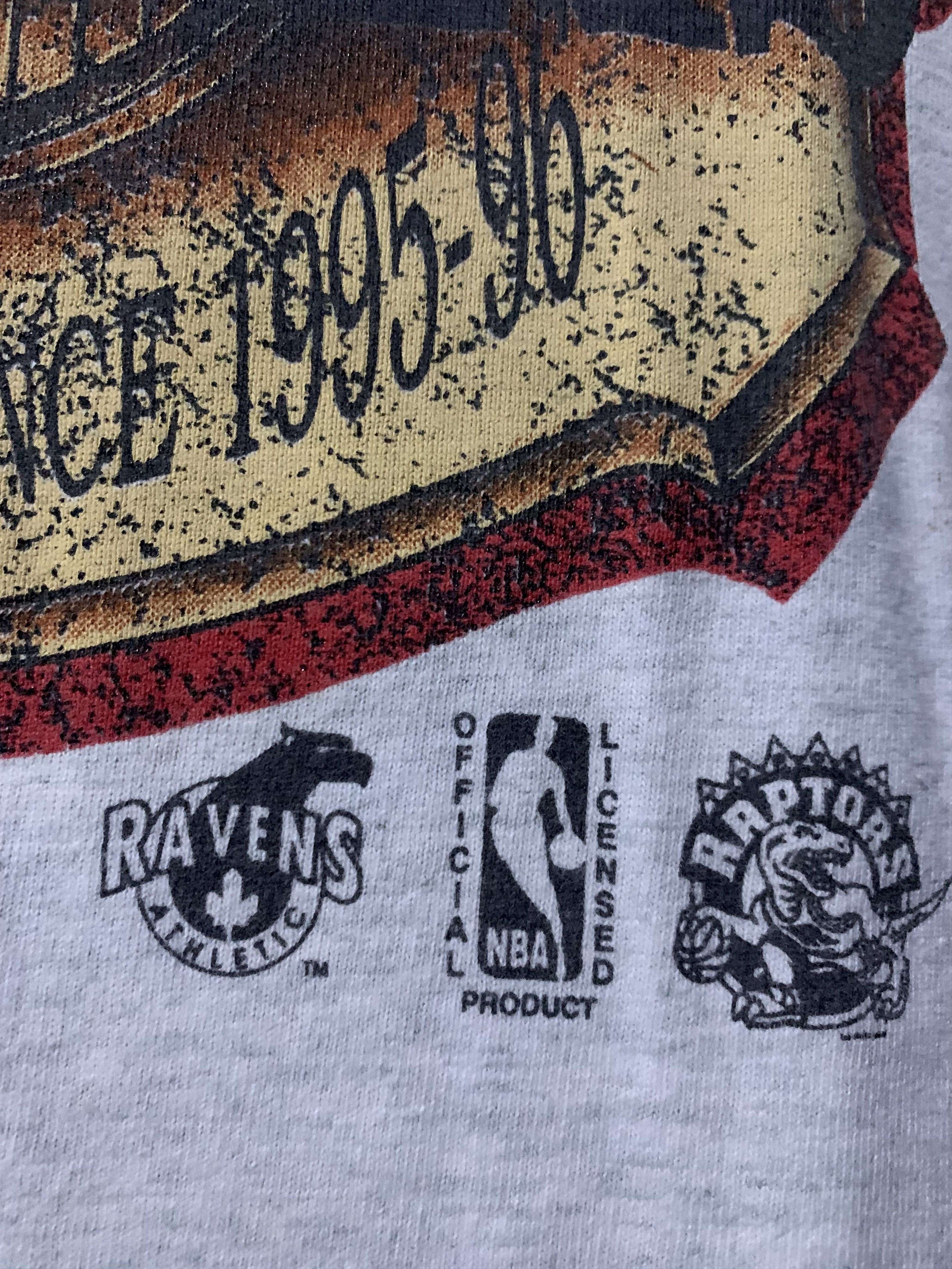 Fruit Of The Loom NBA Toronto Raptors 1994 Fruit Of The Loom Size US XL / EU 56 / 4 - 4 Thumbnail