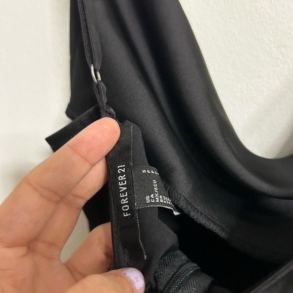 Forever 21 Forever 21 Black Midi Slip Dress Size S / US 4 / IT 40 - 3 Thumbnail