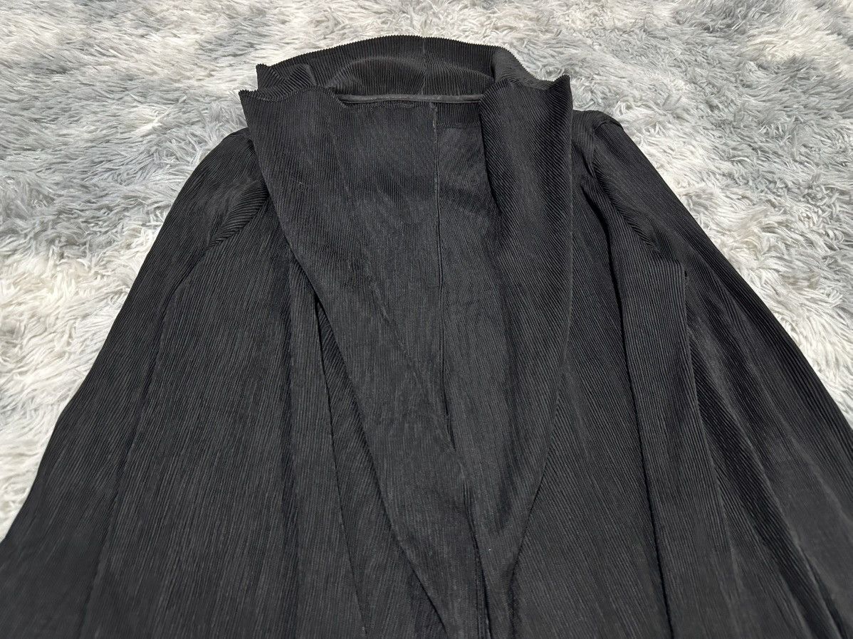 Japanese Brand 🔥Japanese Brand Ruffled Pleats Long Cardigan Size US XL / EU 56 / 4 - 13 Thumbnail
