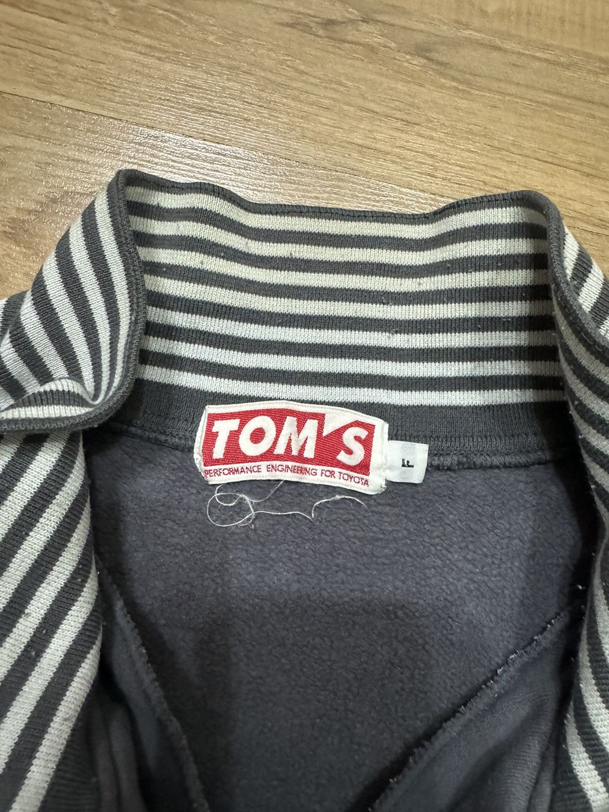 Vintage VINTAGE TOMS RACING TEAM SWEATER Size US M / EU 48-50 / 2 - 4 Thumbnail