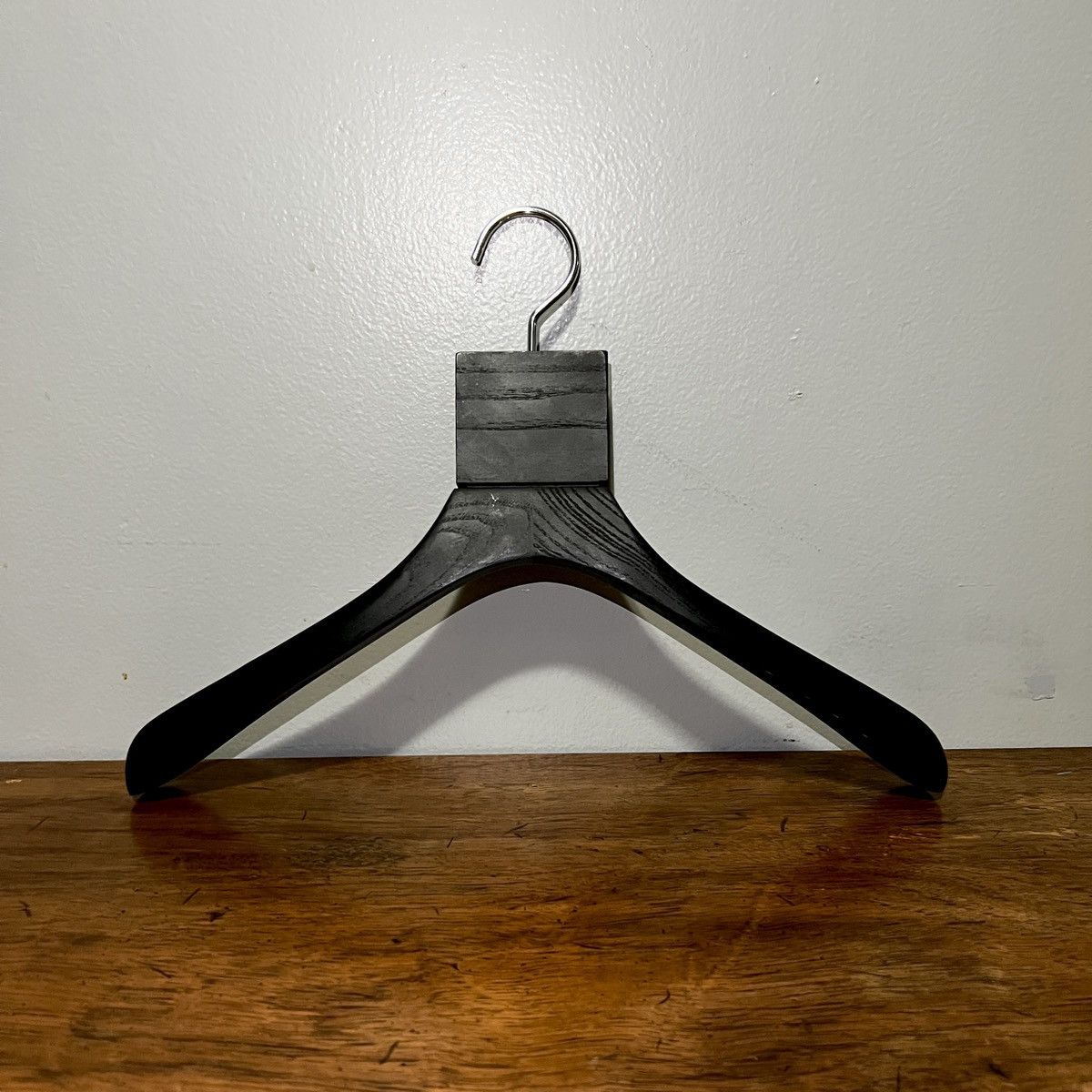 Saint Laurent Paris Saint Laurent Wooden Top Hanger Size ONE SIZE - 2 Thumbnail